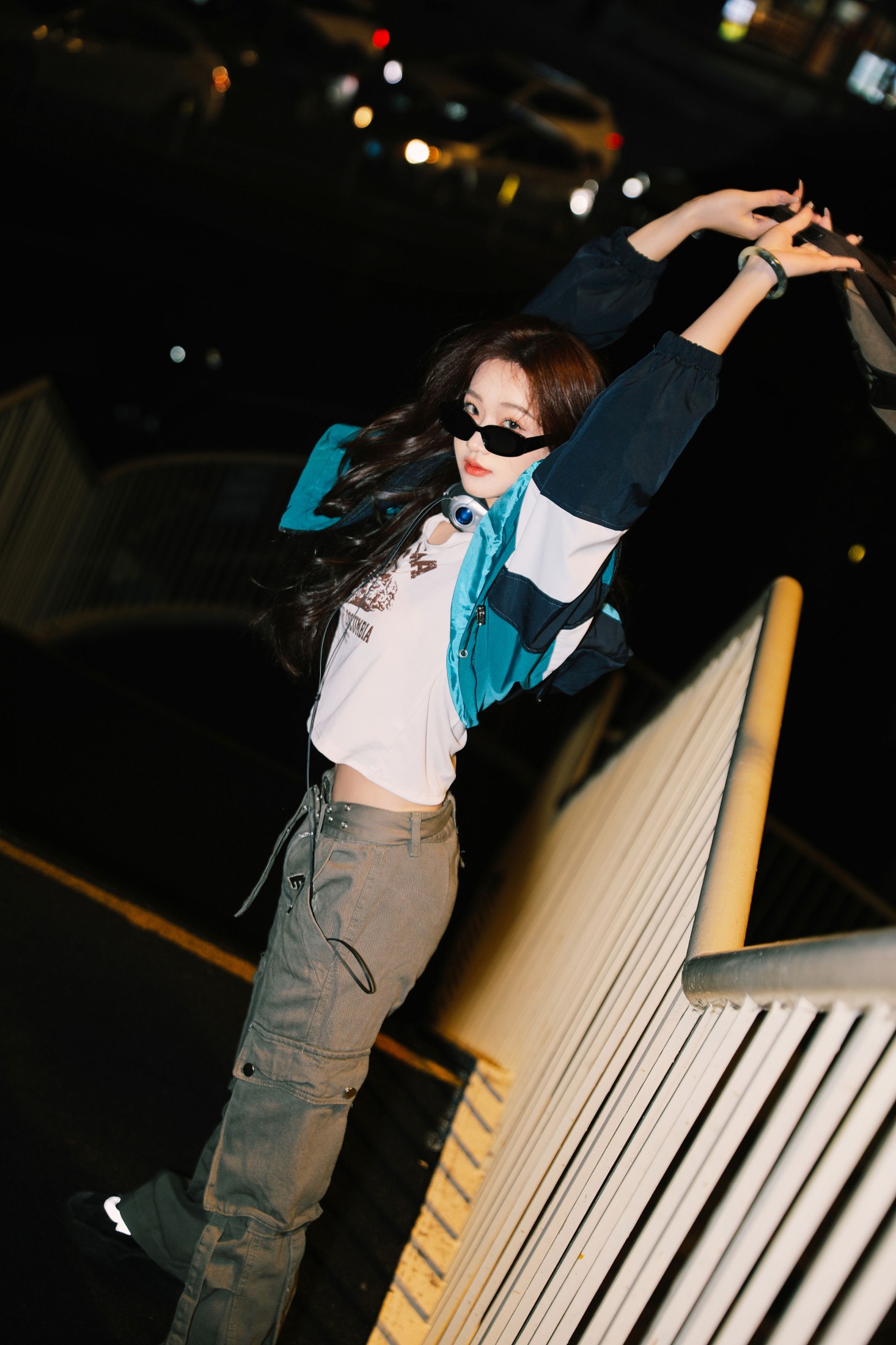 高冷小别兔 – 《街拍》[26P]