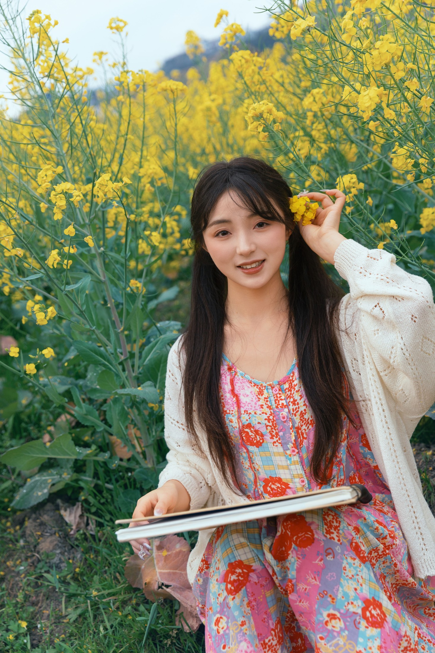 小杨带不动 – 《春日小画家》[34P]