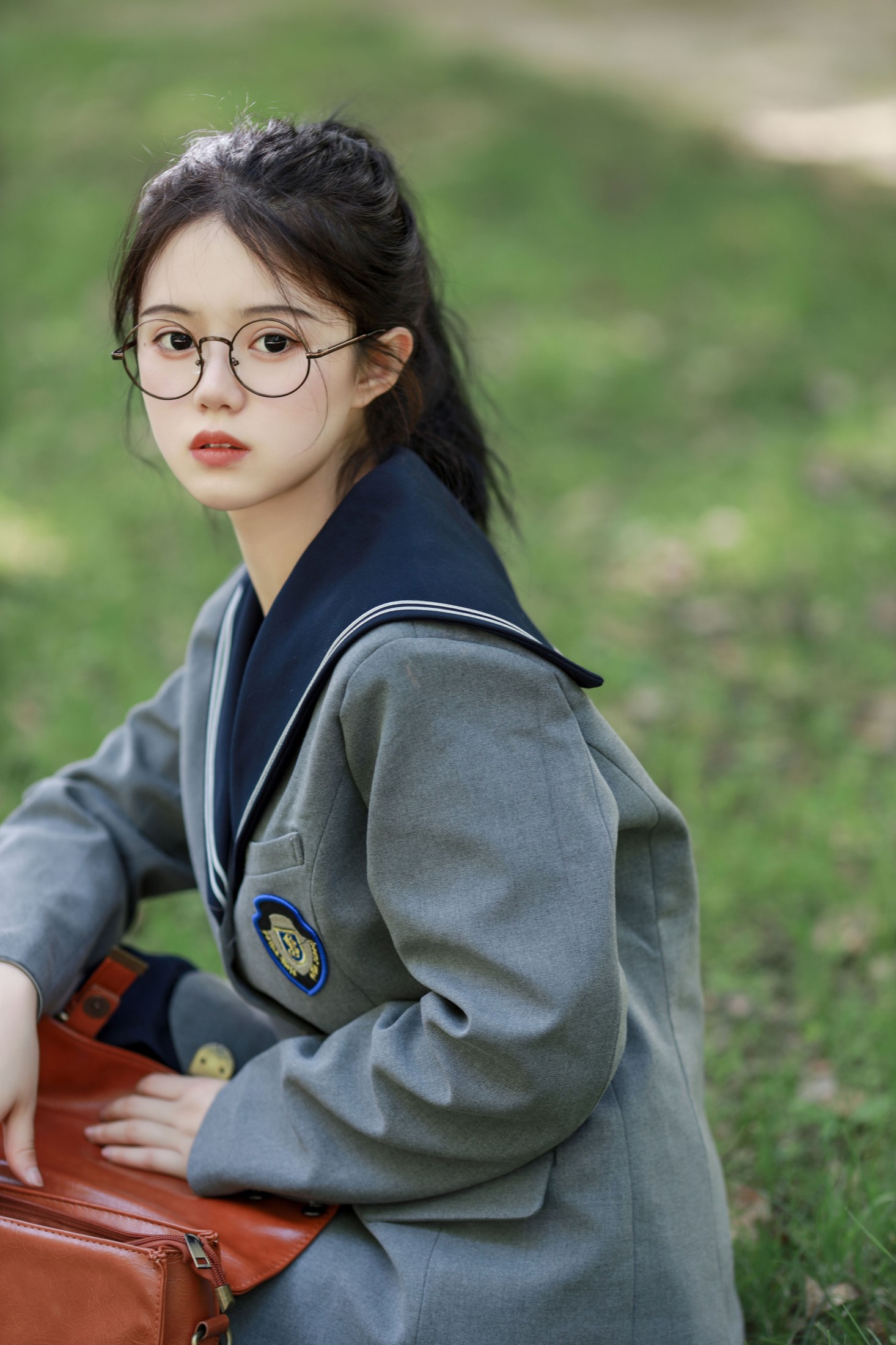 玮玮 – 《森林之光》[24P]