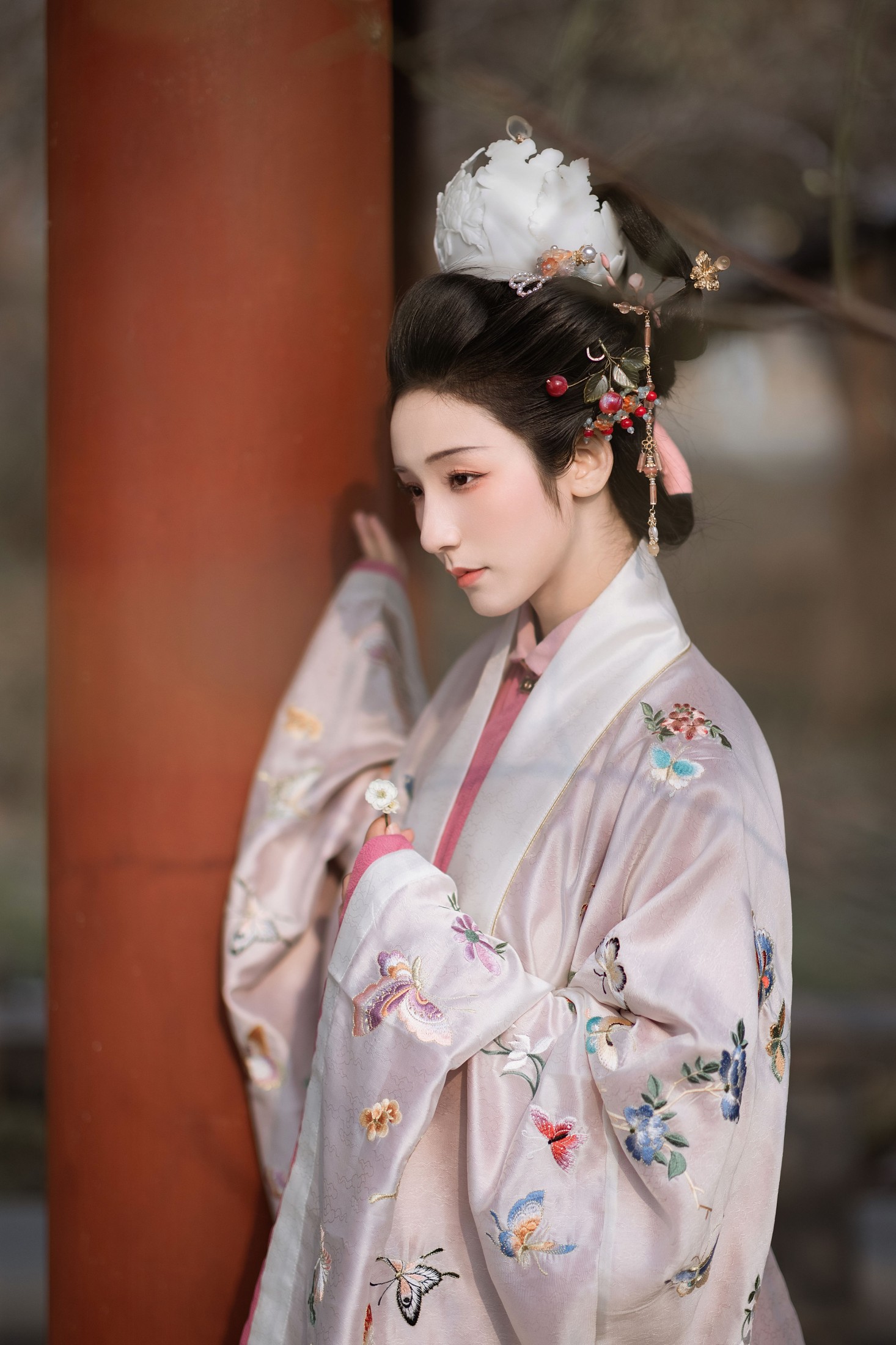 之于浅灯 – 《待放琼苞》[39P]