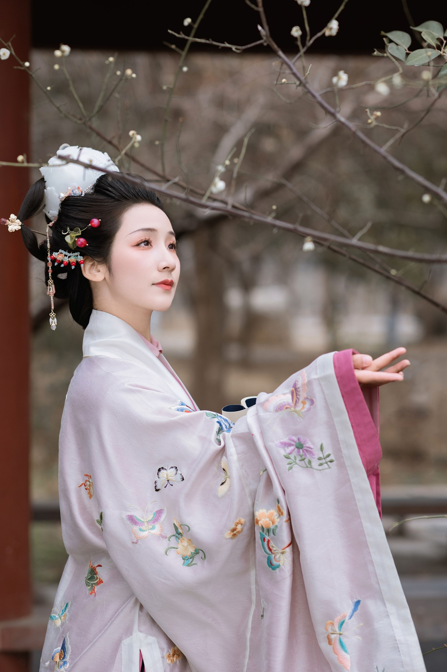 之于浅灯 – 《待放琼苞》[39P]