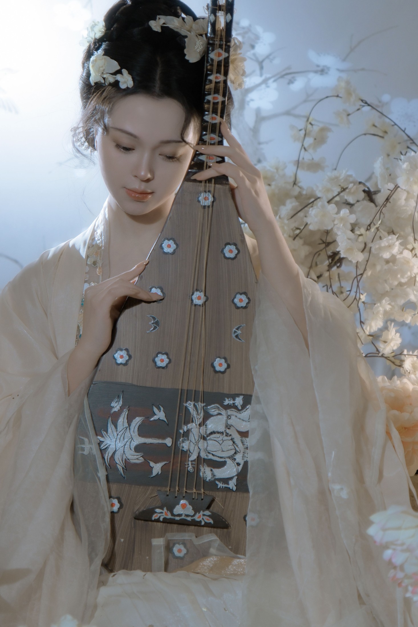 花与她 – 《她清冷如月光》[23P]