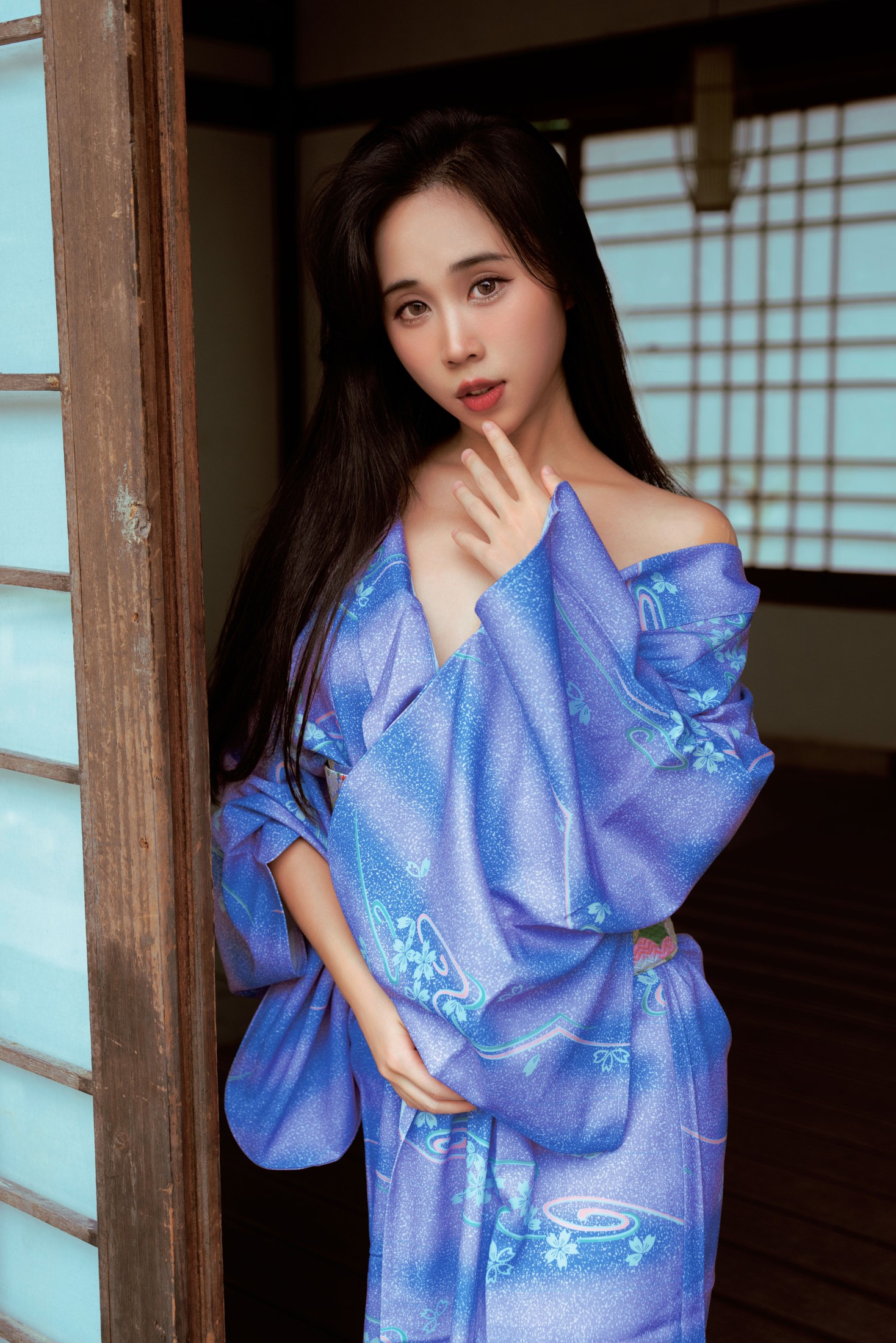 小薇 – 《春风沉醉》[28P]