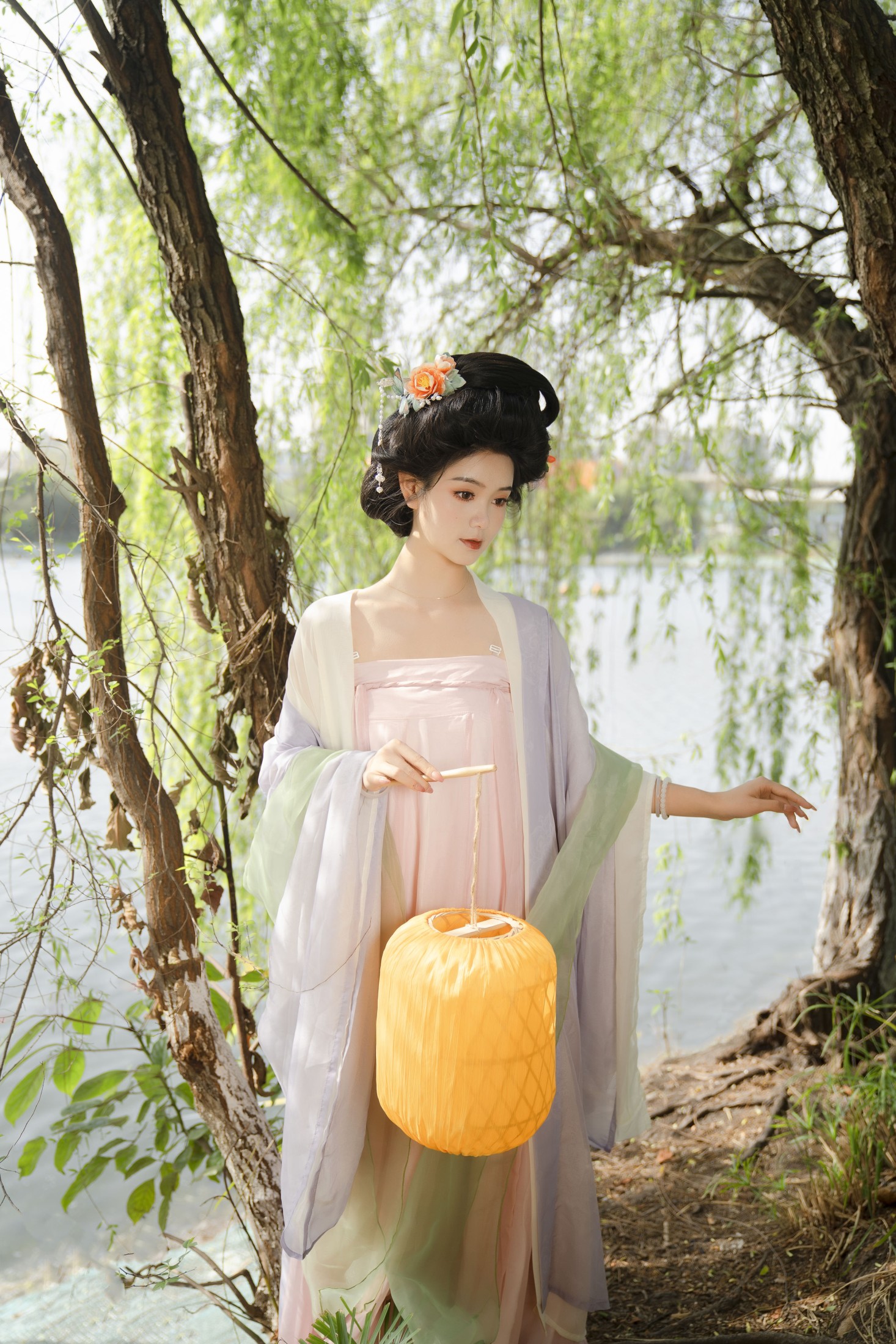 甘糖呀 – 《春日游》[23P]