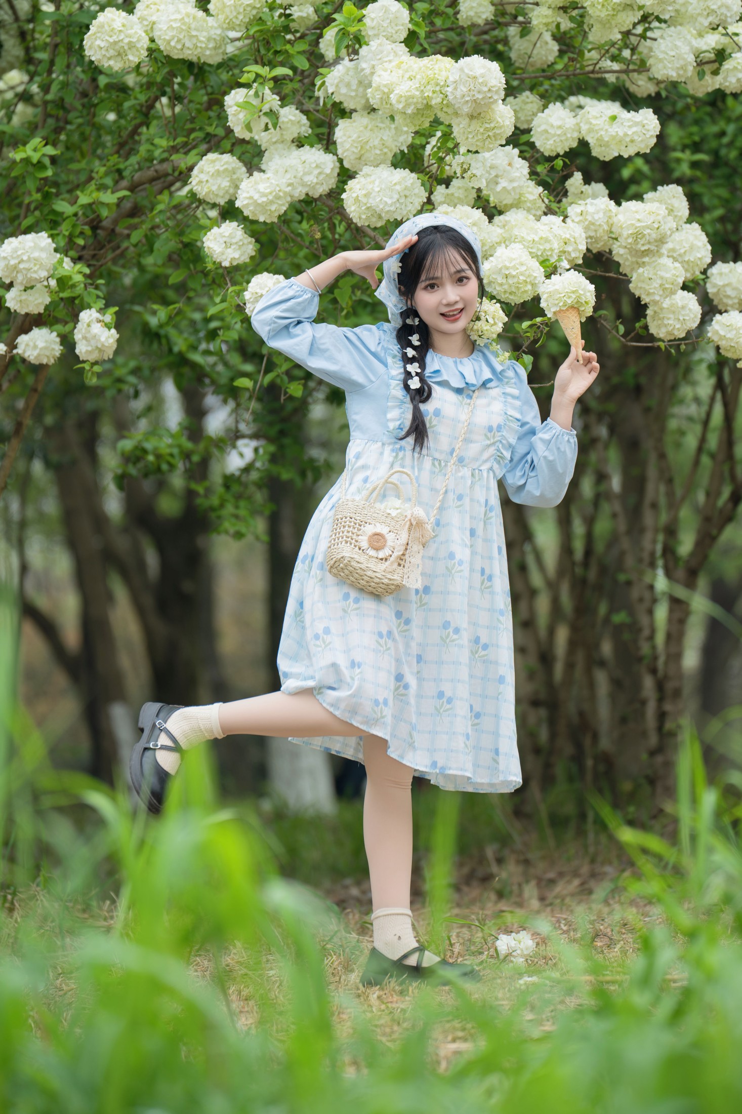 小欧O – 《春天的一抹白》[22P]