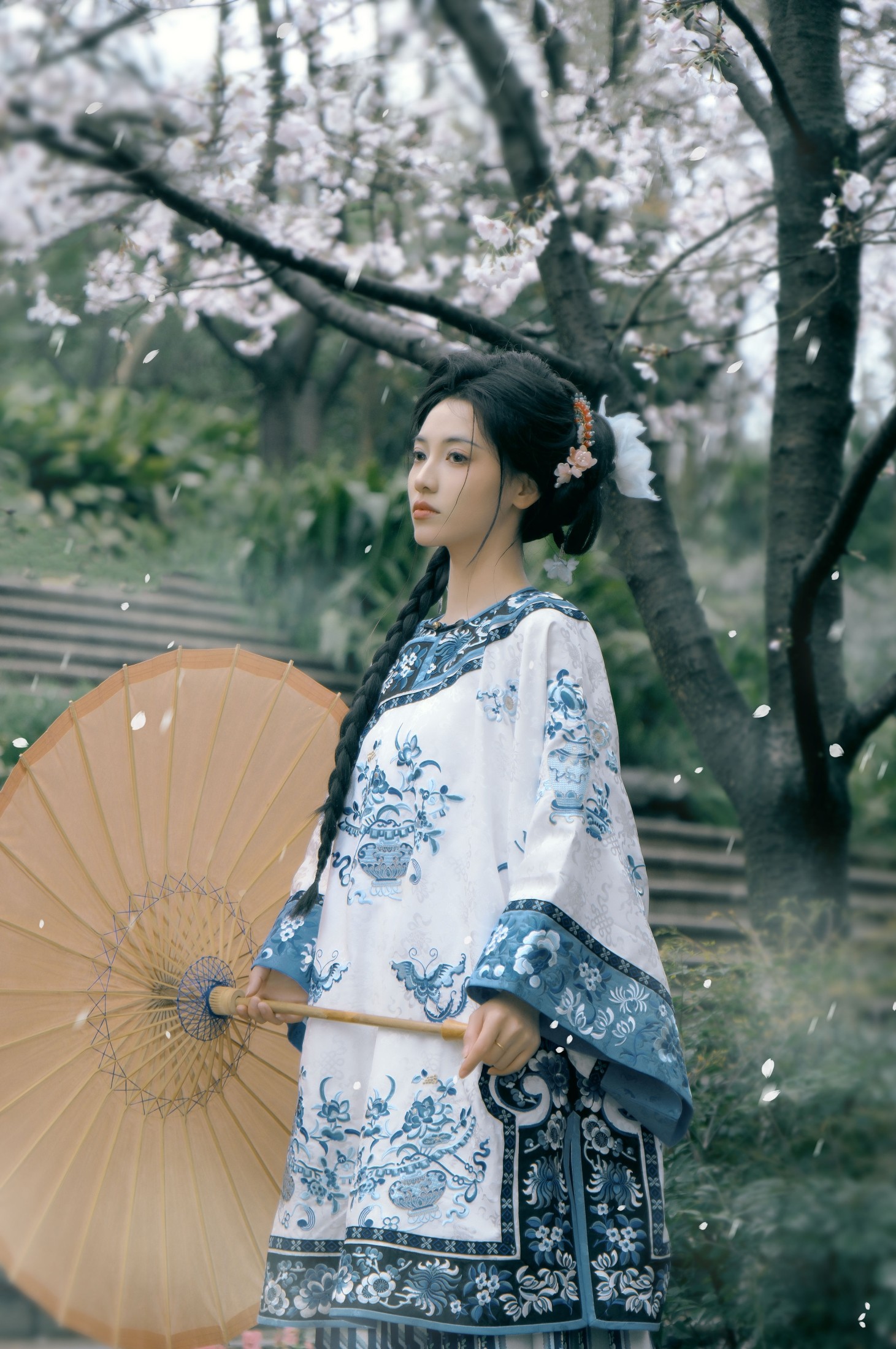 珠珠 – 《青花瓷》[20P]