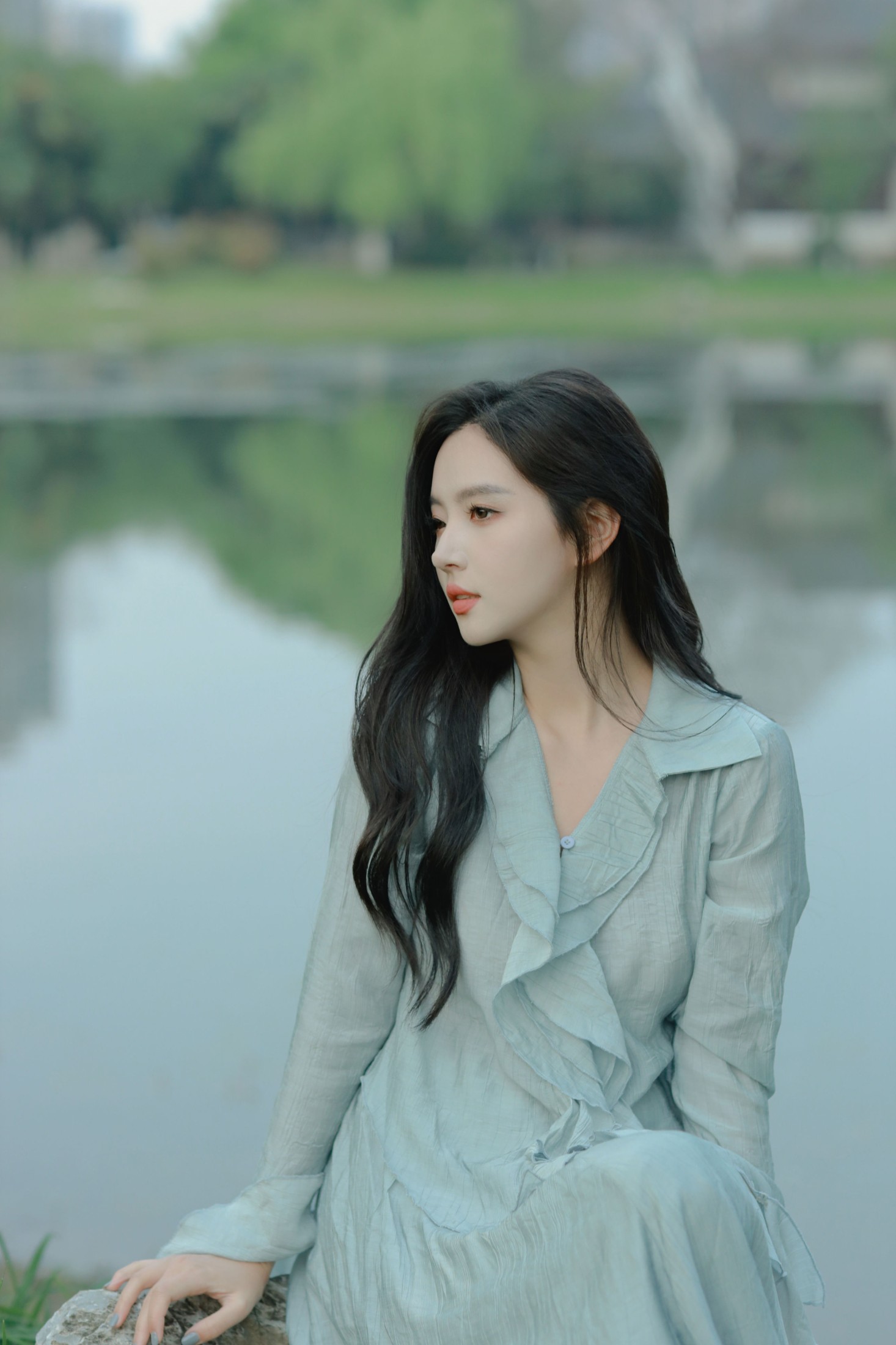 Elaine – 《蓝绿春天》[22P]