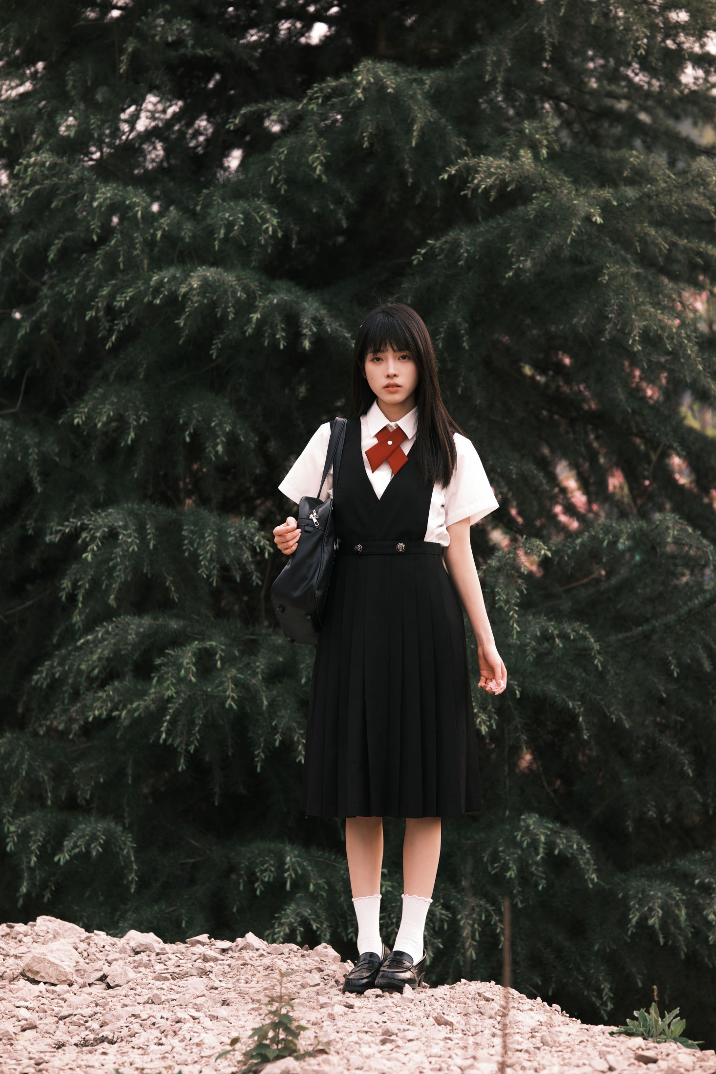 小松麻奈 – 《晚樱》[36P]