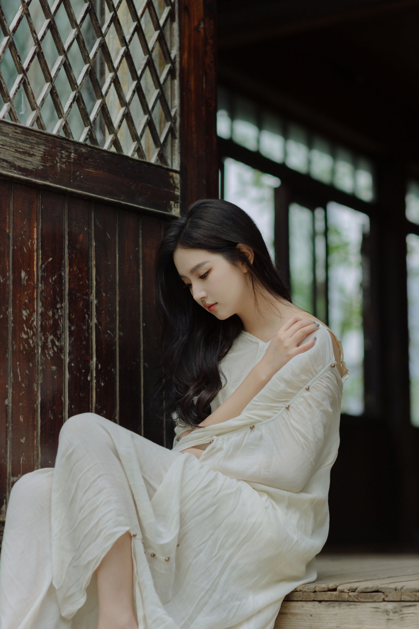 Elaine – 《木屋里的守望》[28P]