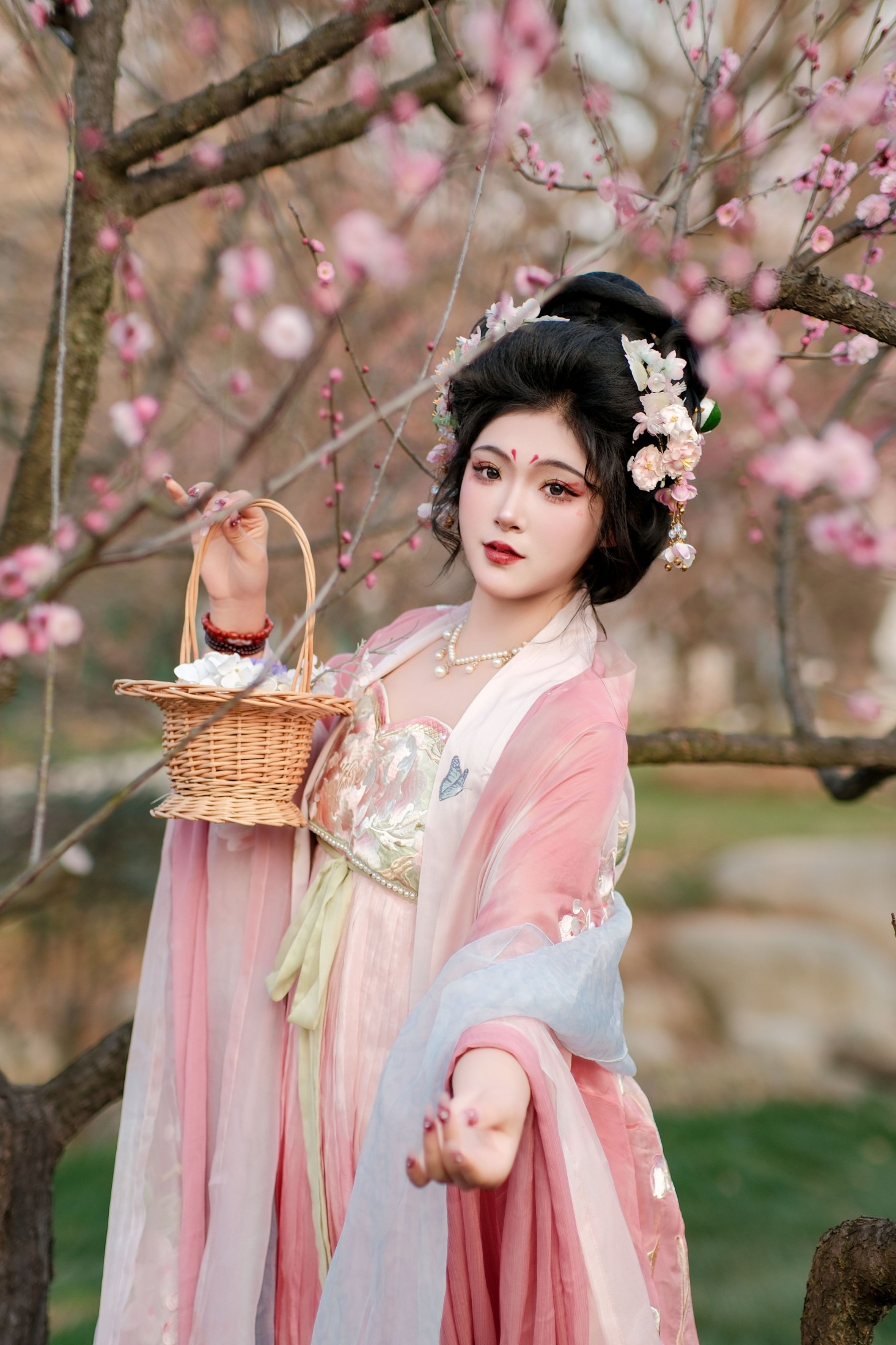 KaiLin酱 – 《梅林少女》[30P]