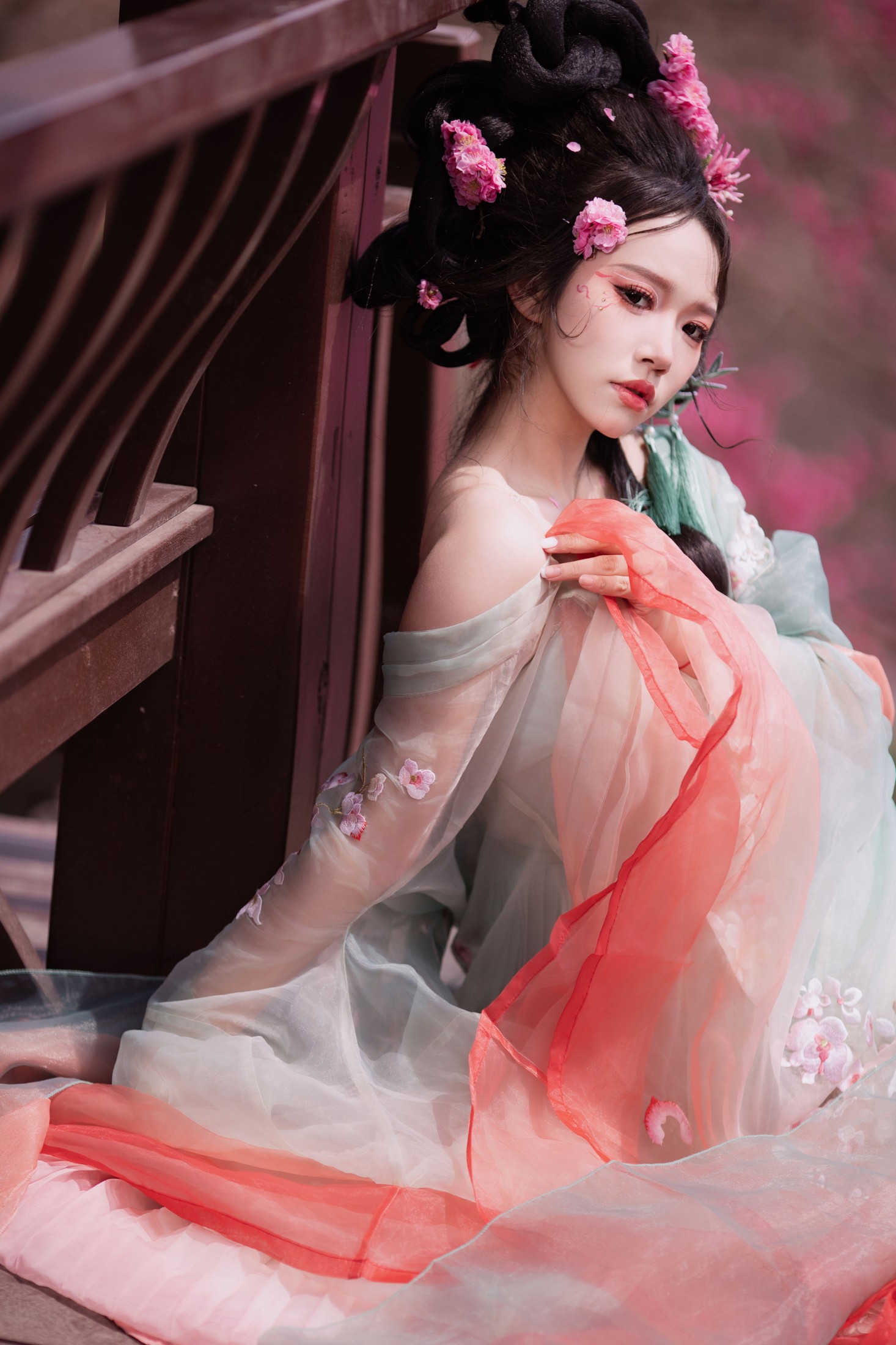 欢欢 – 《十二花神之梅花》[22P]