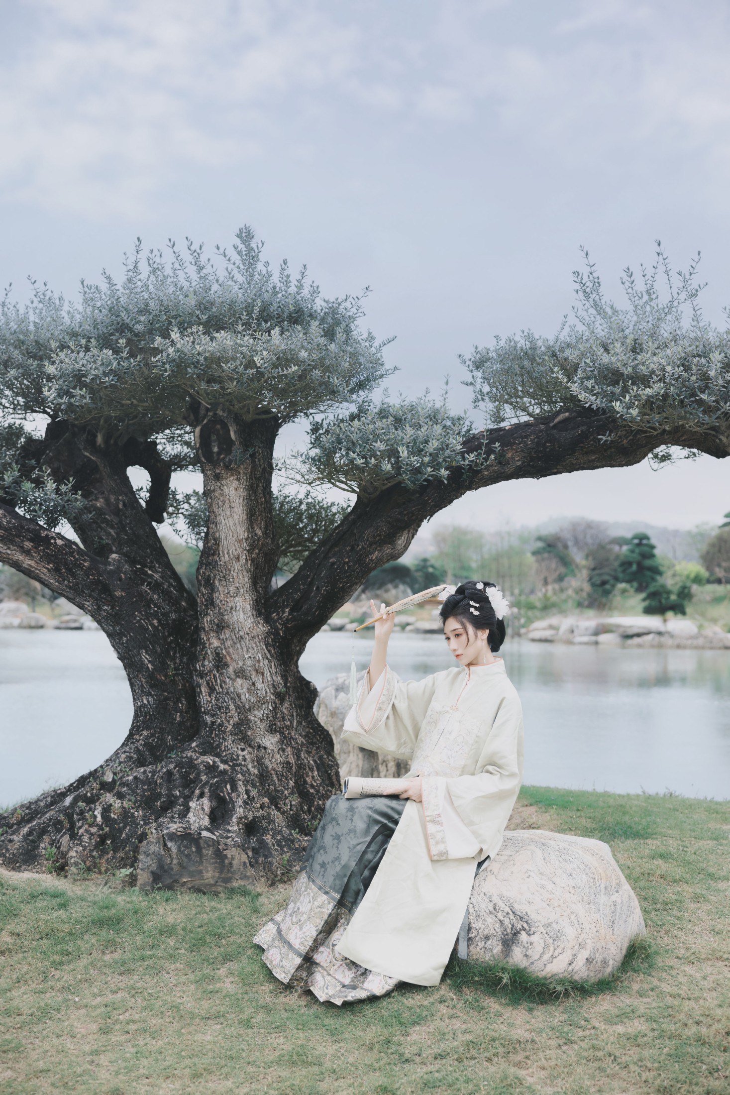 羽少要早睡 – 《春色满园》[31P]