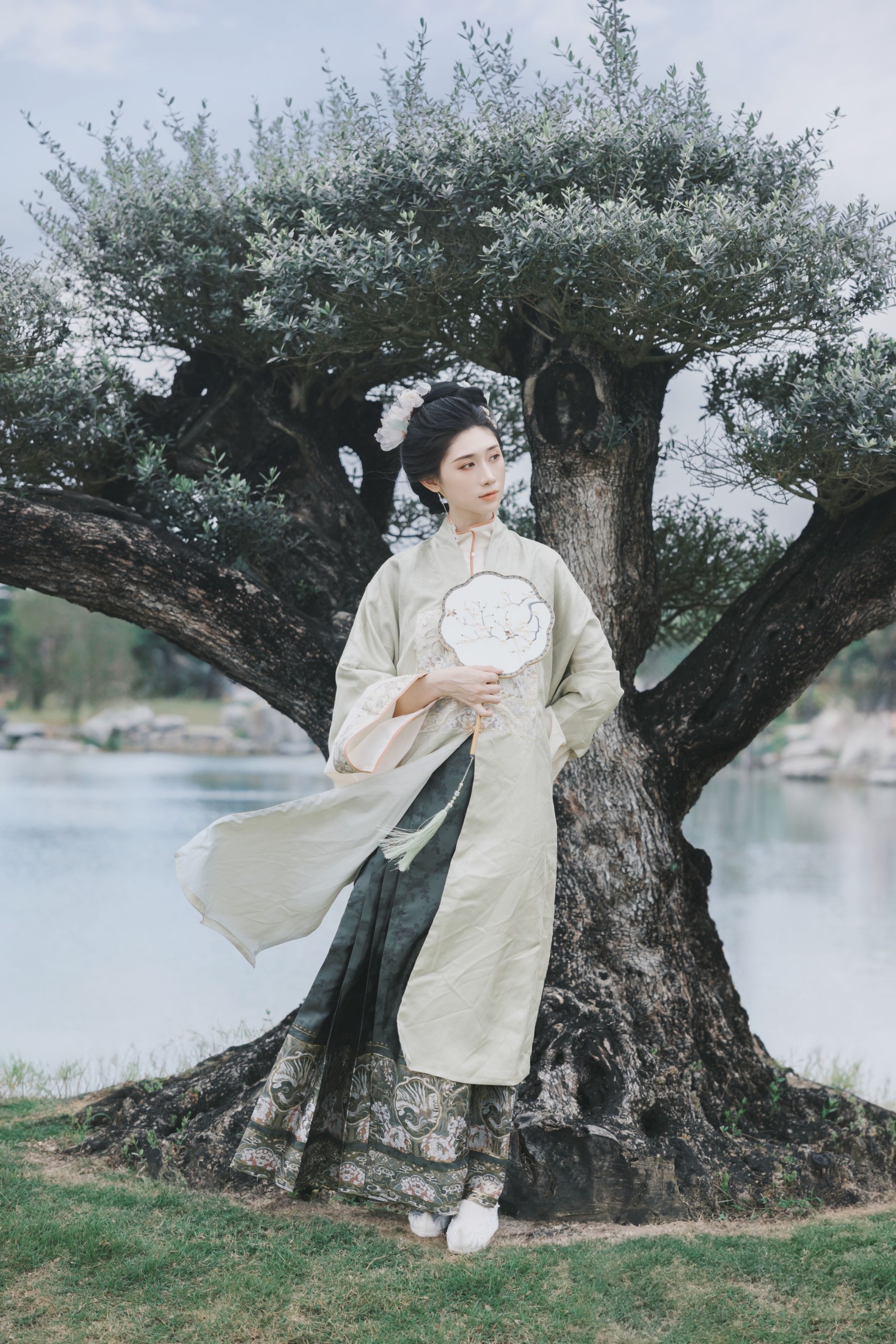 羽少要早睡 – 《春色满园》[31P]