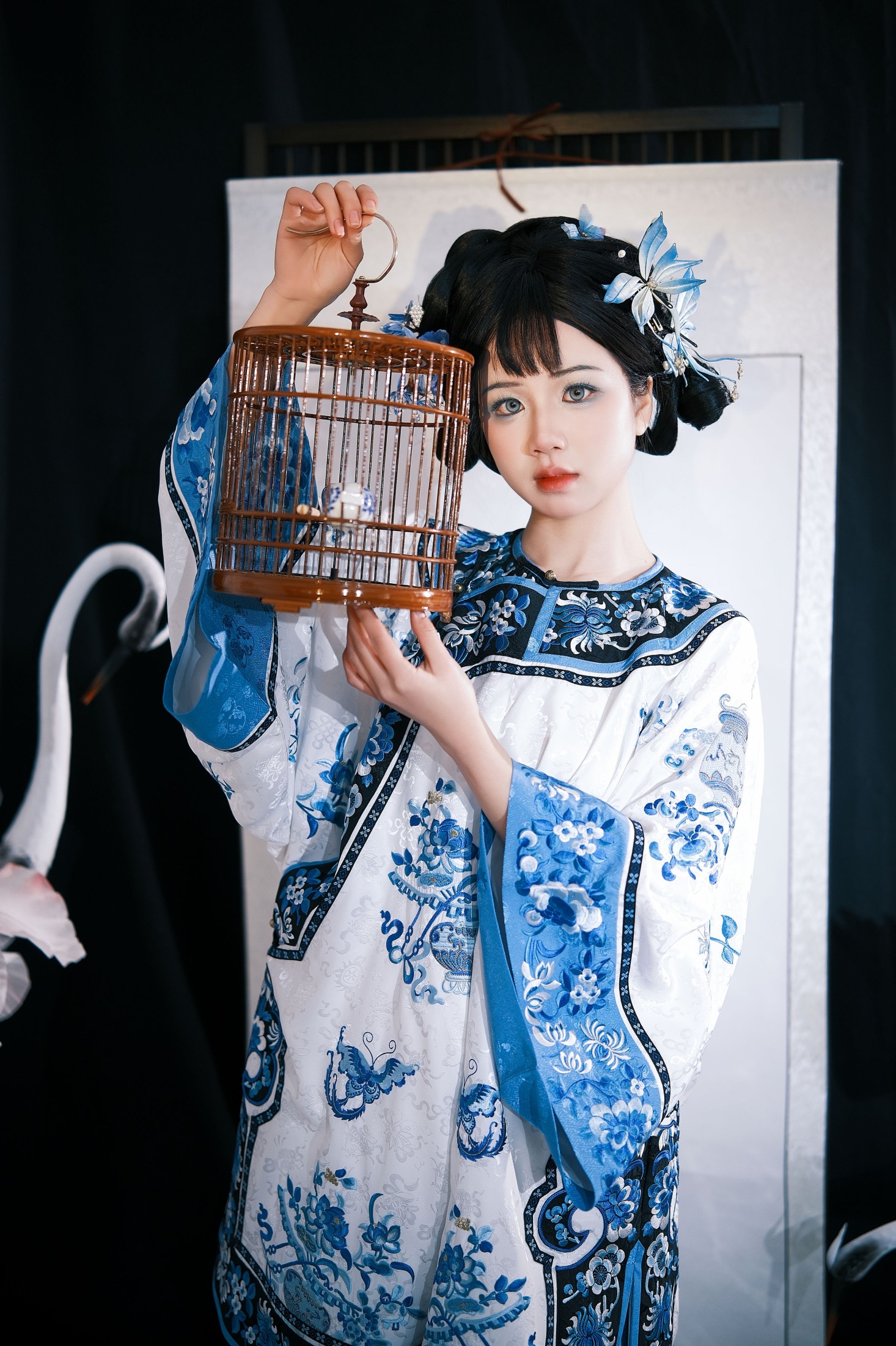 小杜同学 – 《青花瓷》[25P]