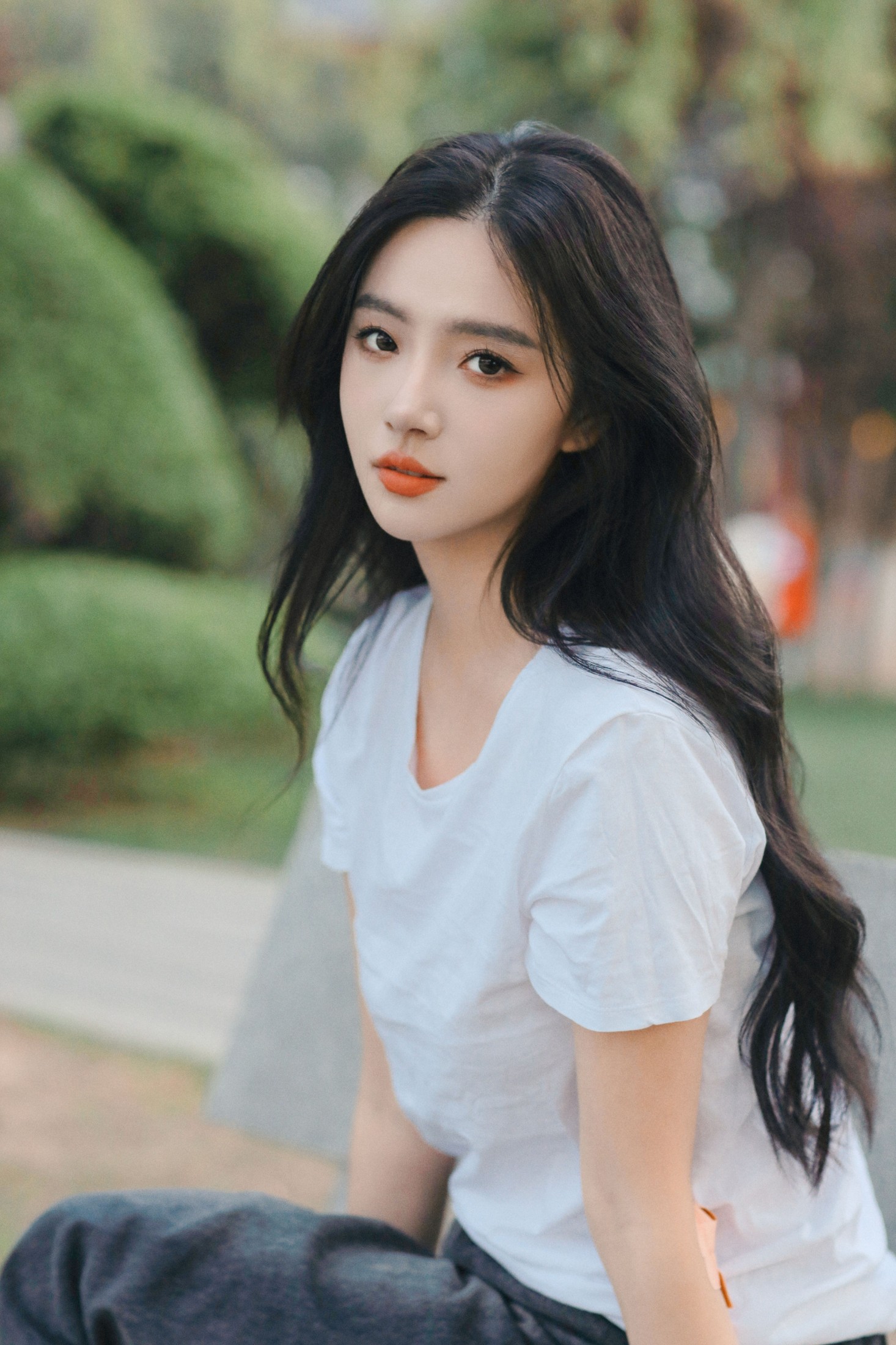 Elaine – 《湖边漫步》[22P]