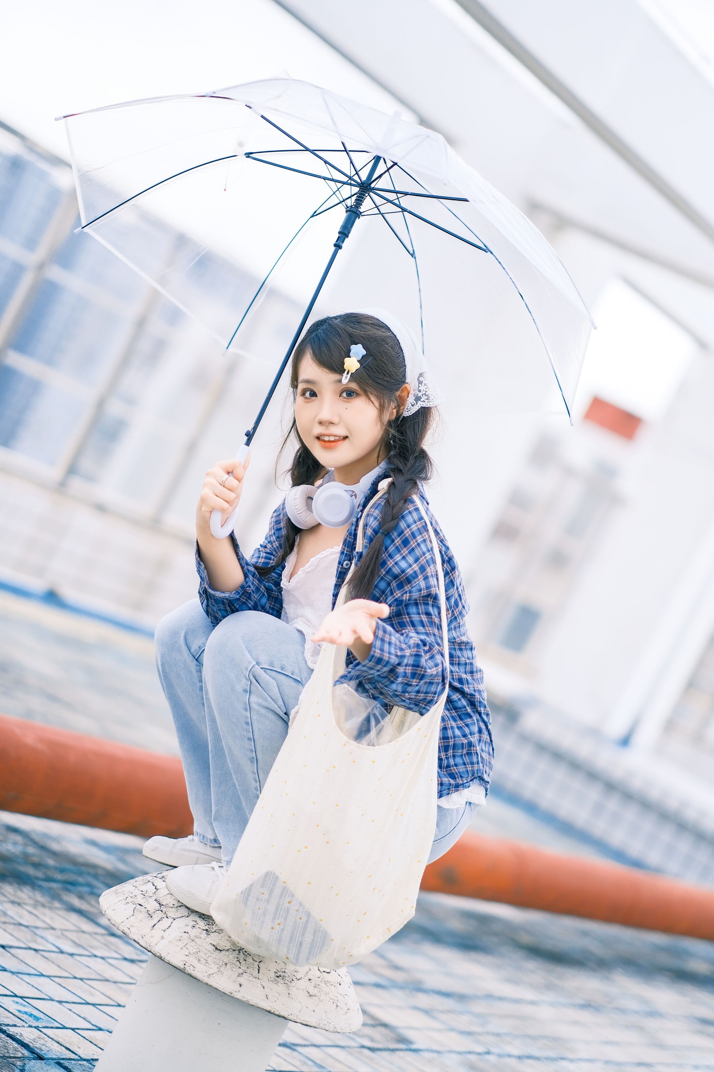 不动松鼠 – 《小雨转晴》[21P]