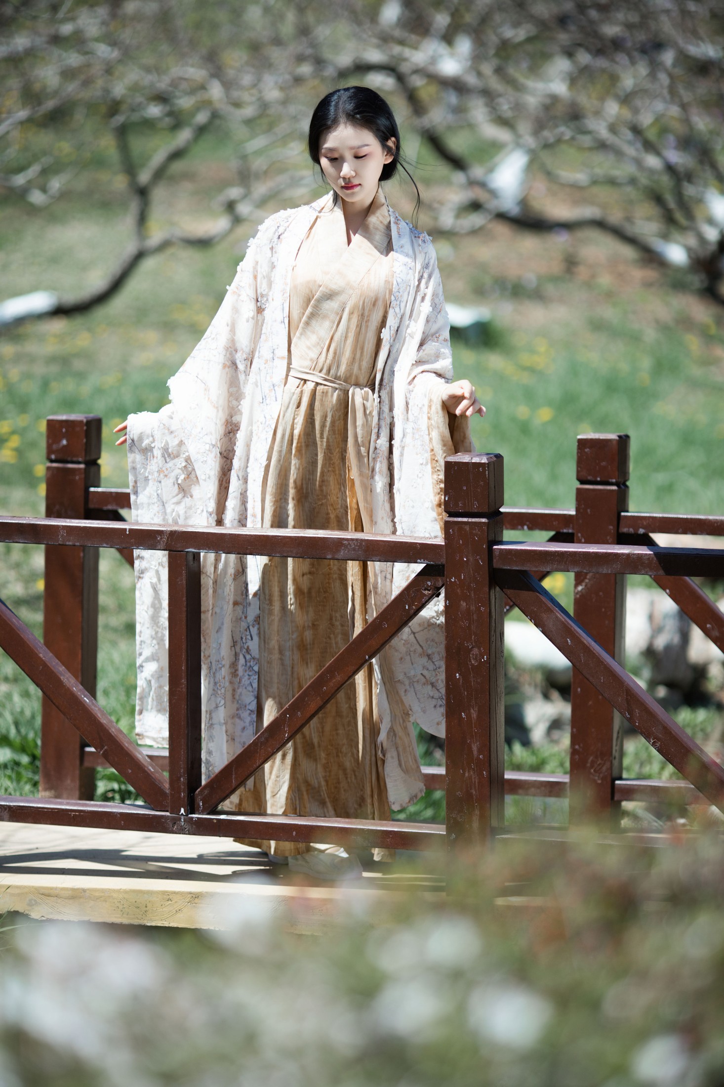 相望回首喵喵喵 – 《玉兰花开》[24P]