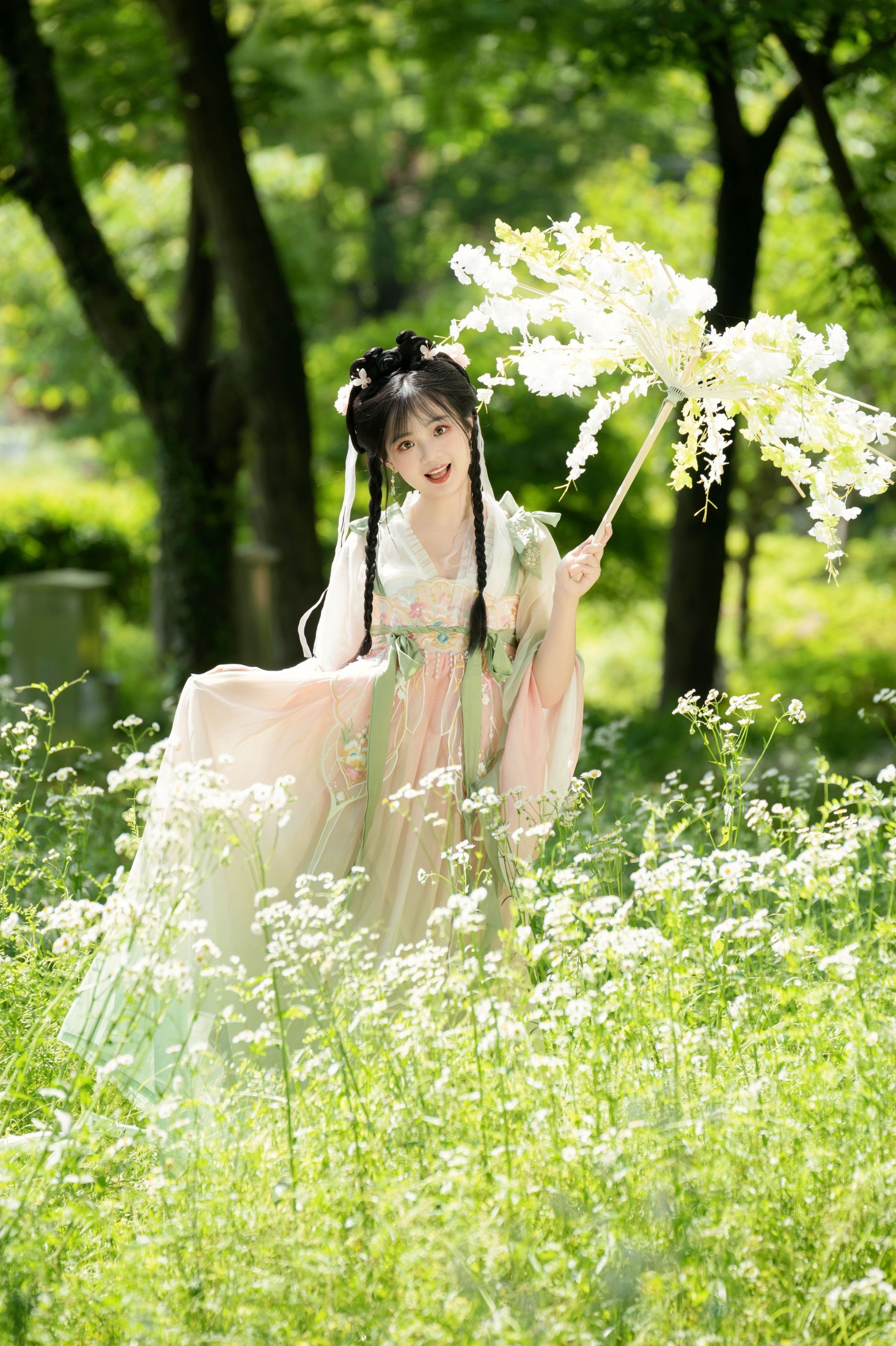 小欧O – 《穿汉服去赏花》[23P]