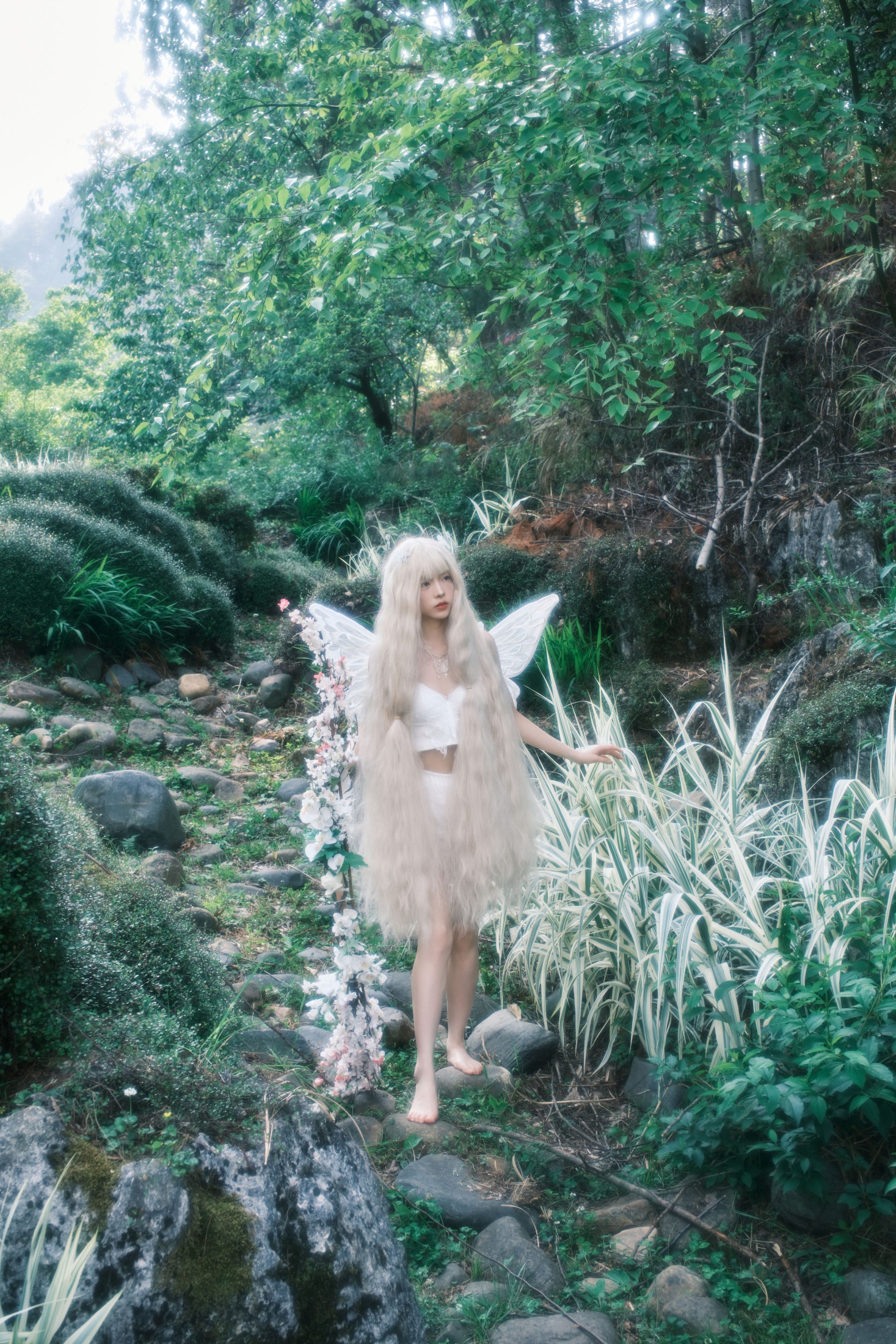 小松麻奈 – 《仙境精灵》[36P]