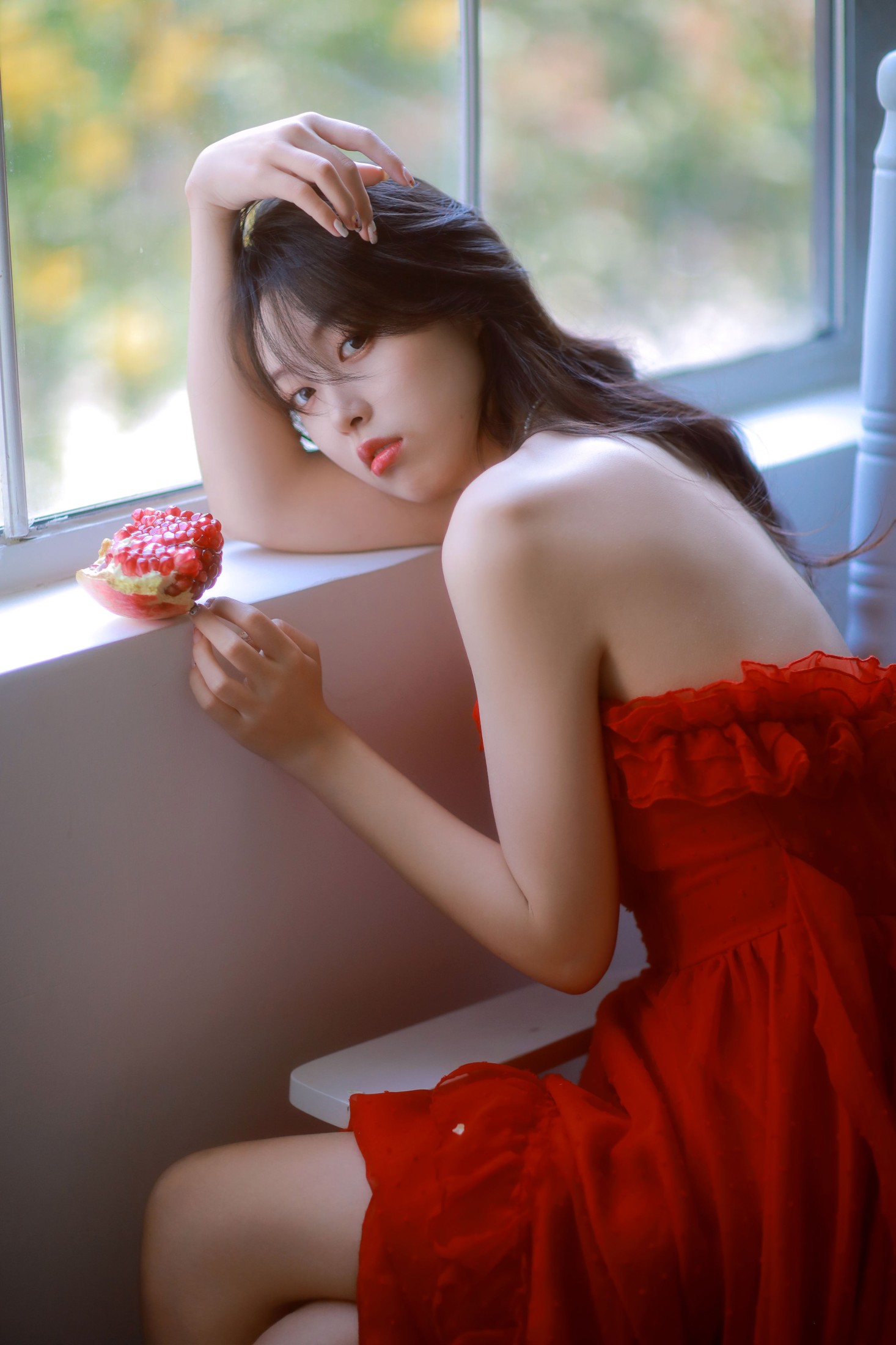 张妍秋 – 《石榴》[24P]