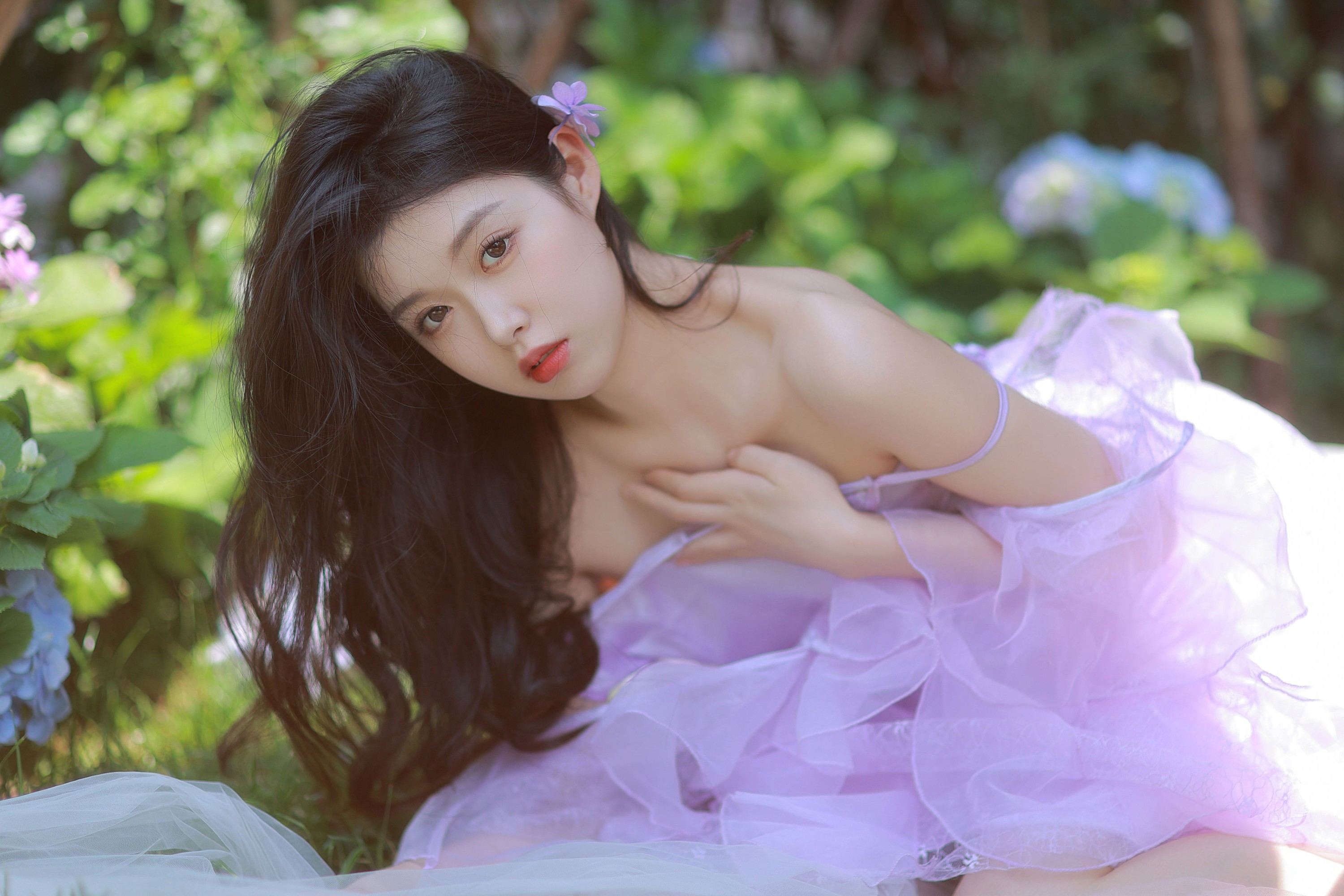 张妍秋 – 《紫色氤氲》[24P]