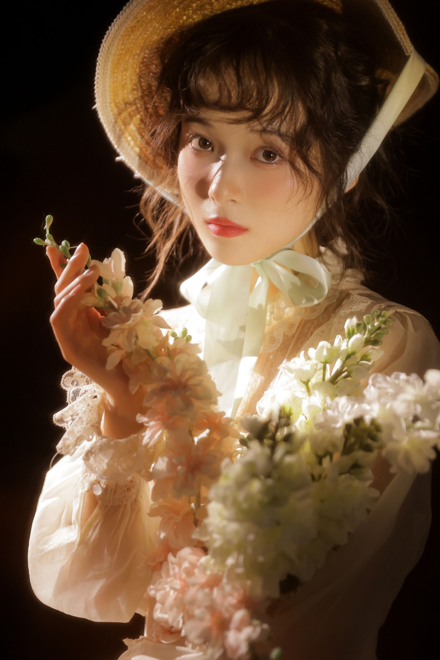 甜酒八號 – 《油画少女》[26P]