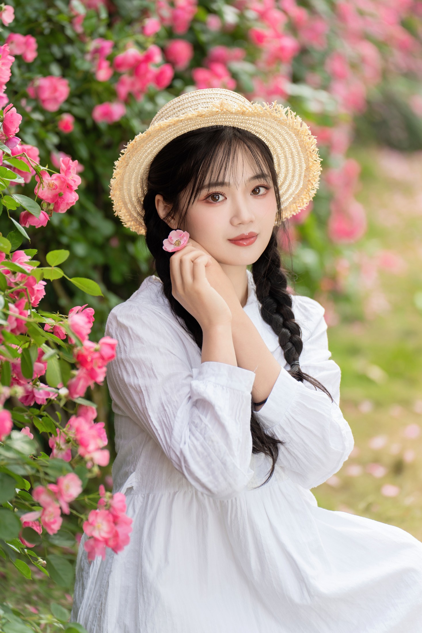 小欧O – 《五月蔷薇》[22P]