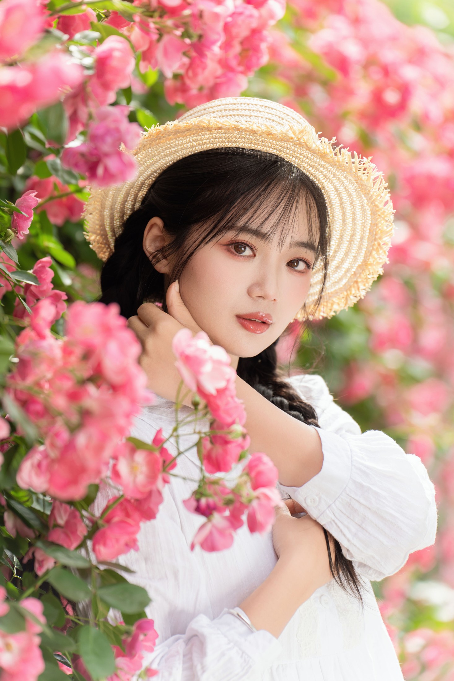 小欧O – 《五月蔷薇》[22P]