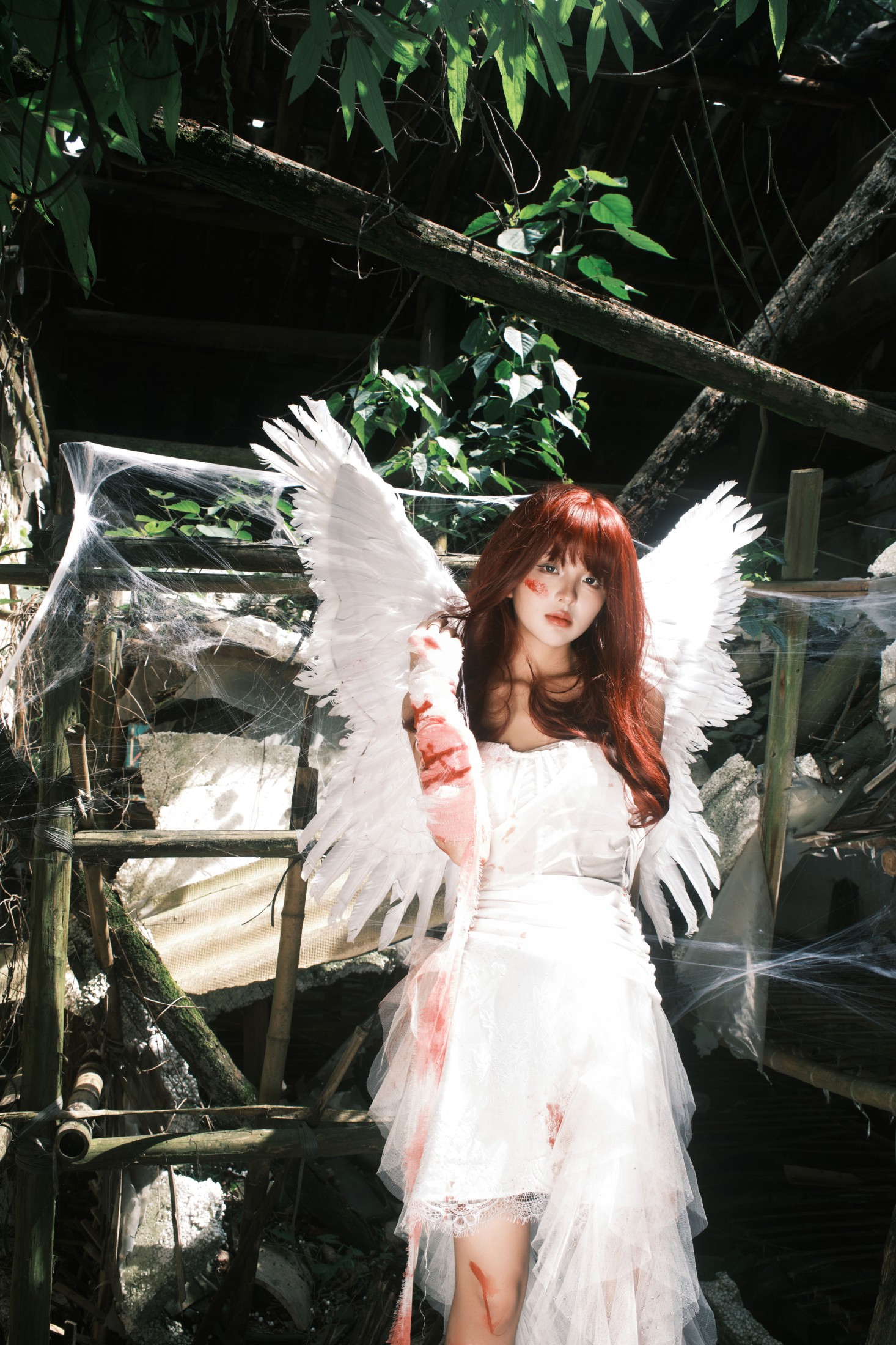 宁的硝酸银 – 《废墟天使》[32P]