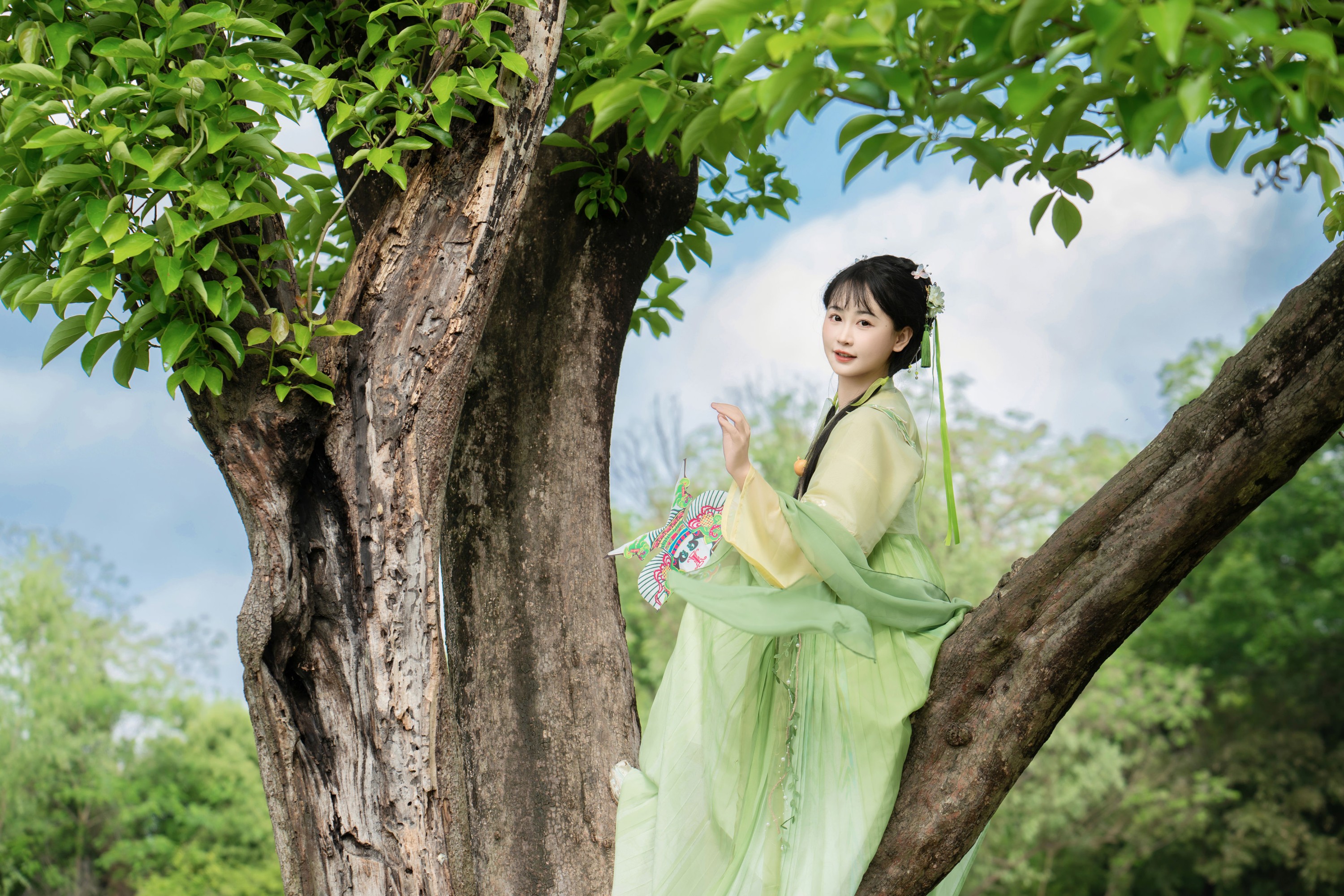 湫一只岁岁 – 《出去玩耍喽》[23P]