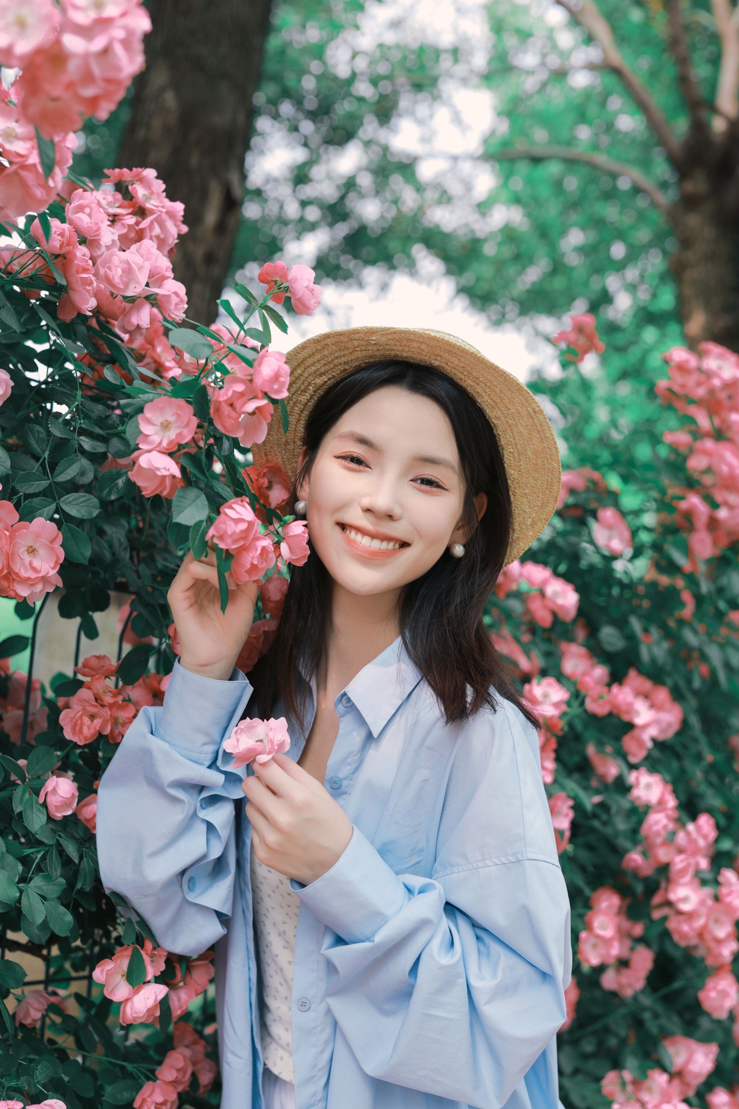 小濛 – 《花墙》[22P]