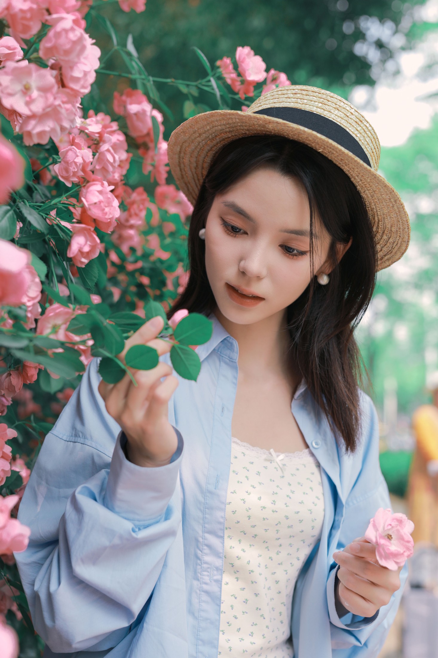 小濛 – 《花墙》[22P]