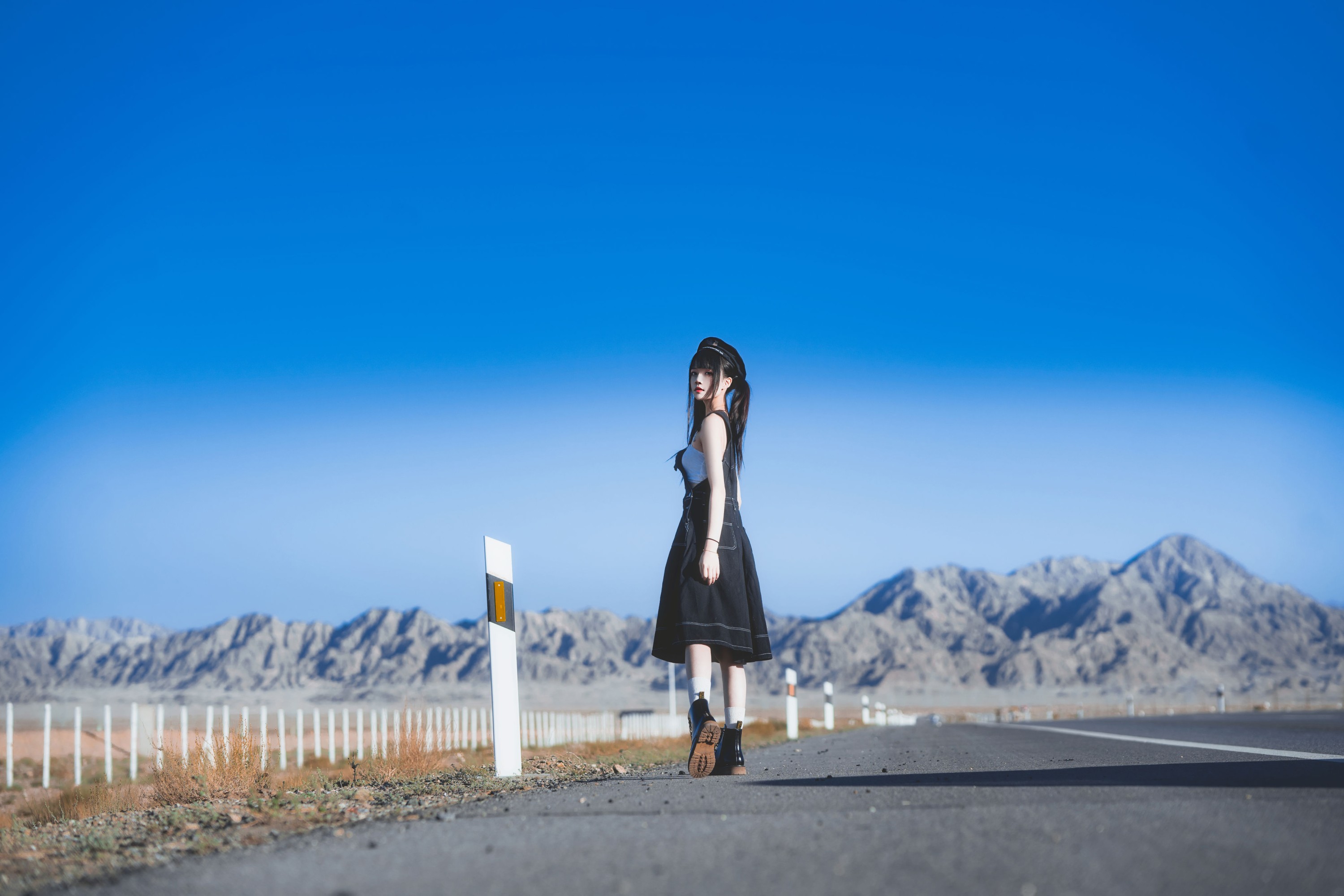 桜桃喵 – 《路遥遥》[20P]