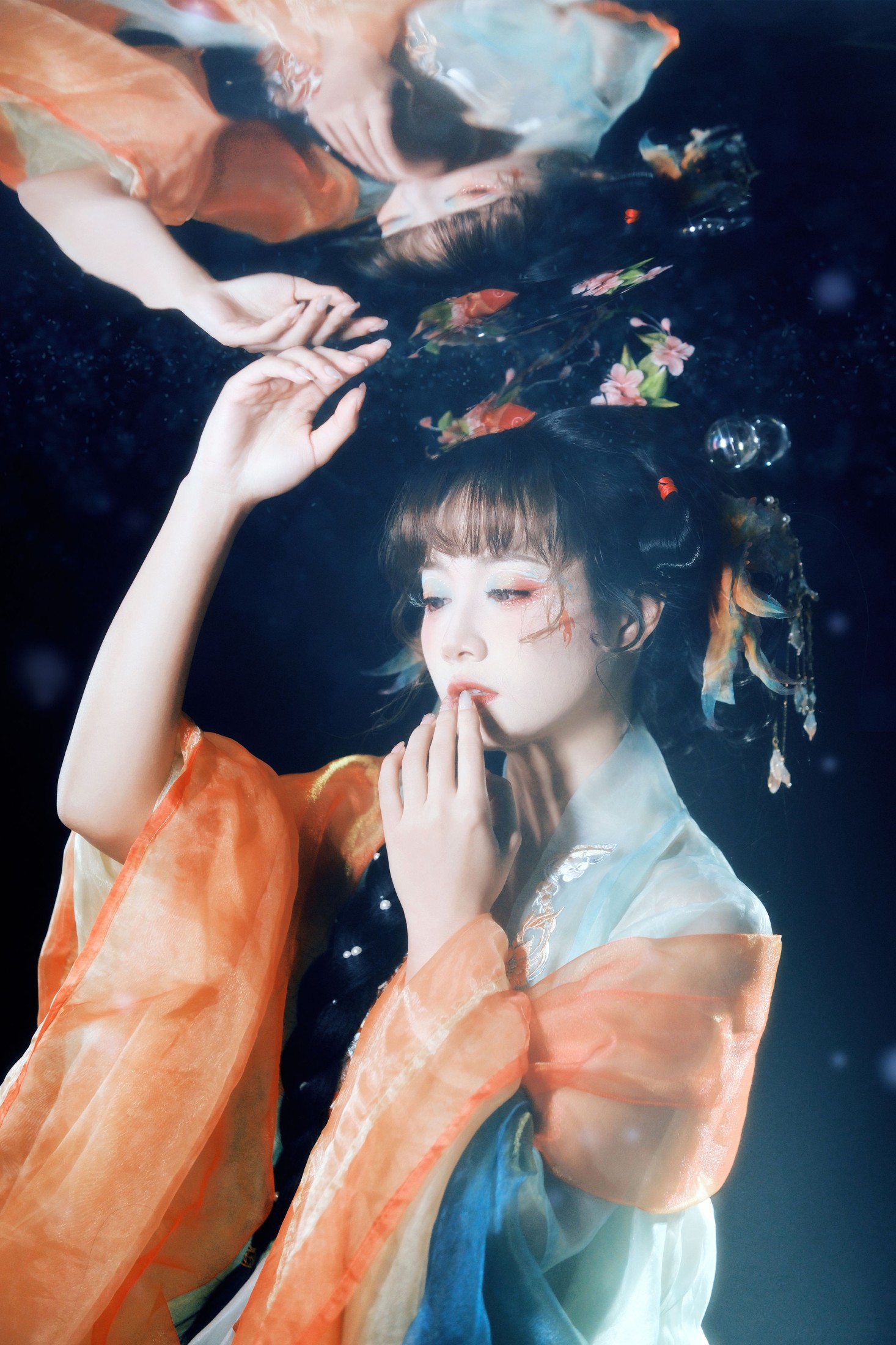 么一奥缪 – 《锦鲤》[21P]