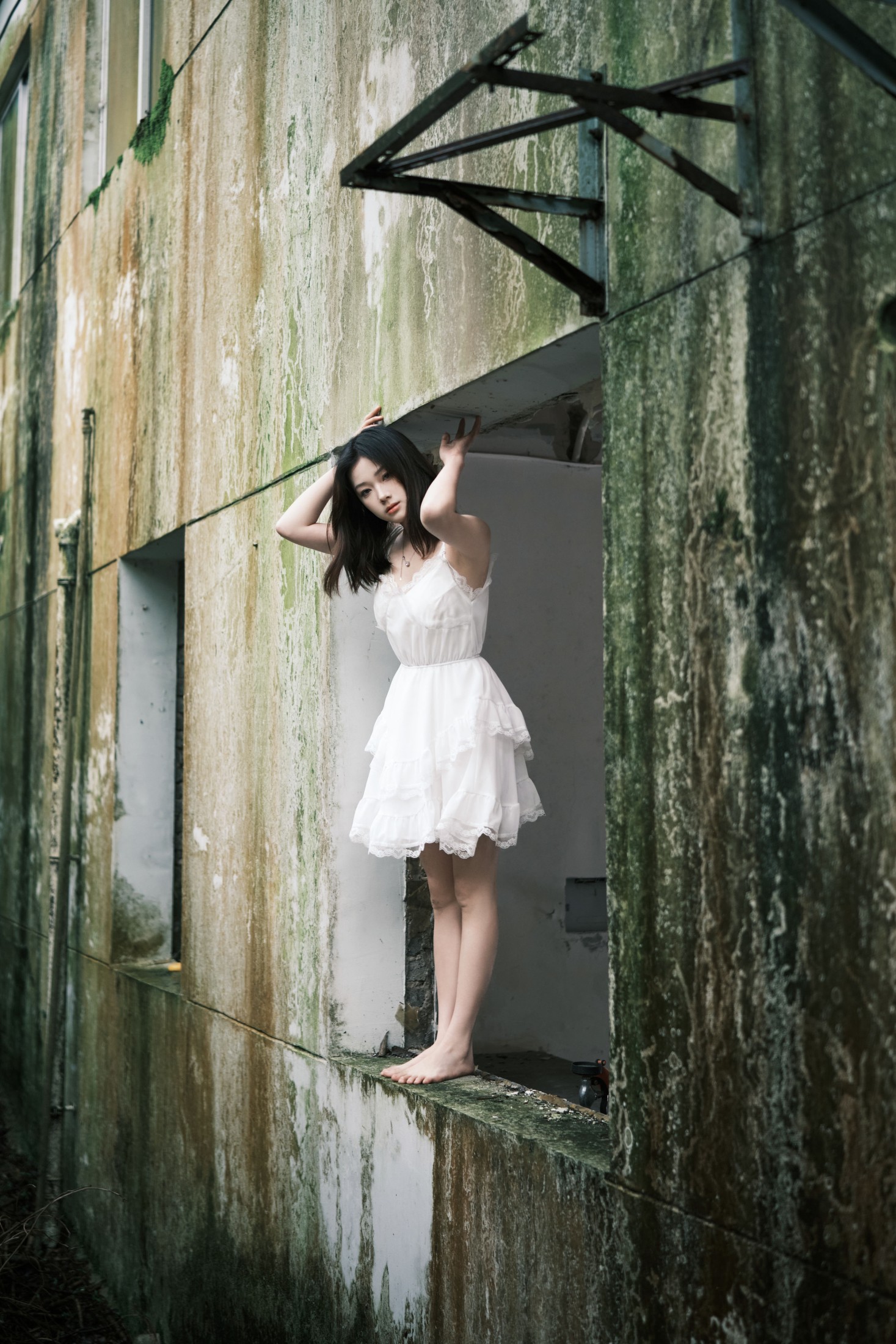 To小北 – 《废墟少女》[32P]