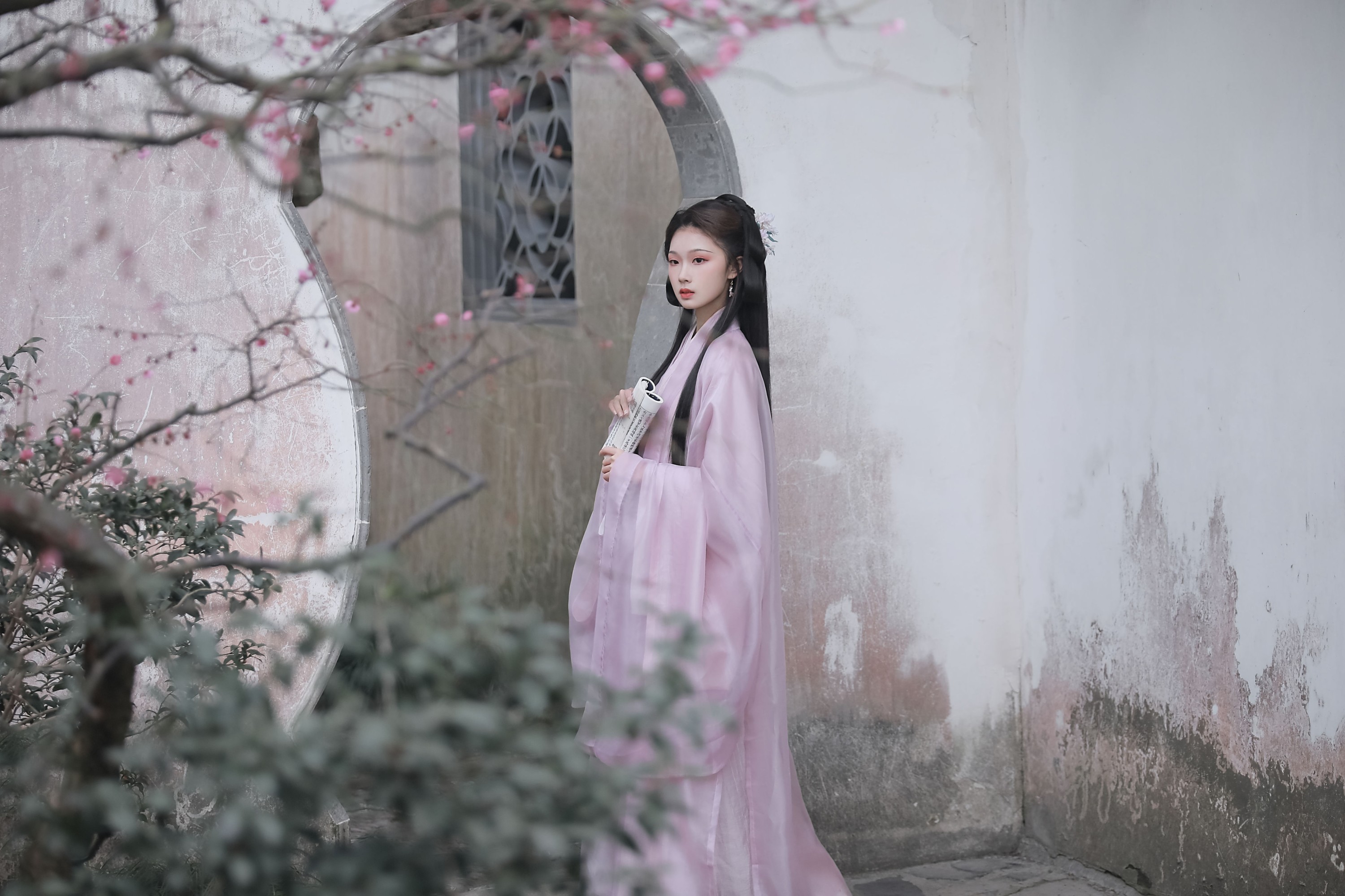 溱溱 – 《曼陀山庄》[32P]