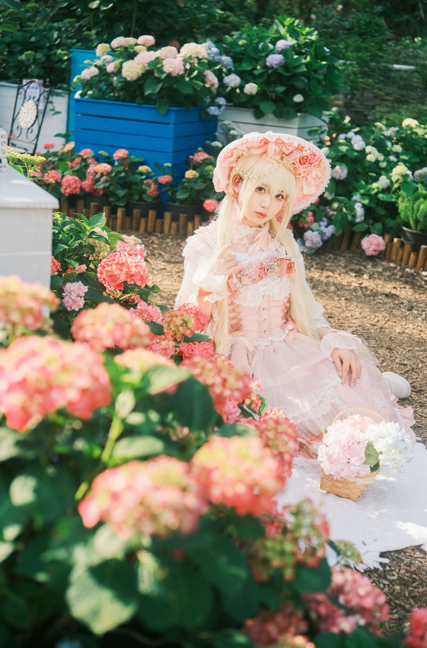 夏夏 – 《爱丽丝的莫奈花园》[26P]