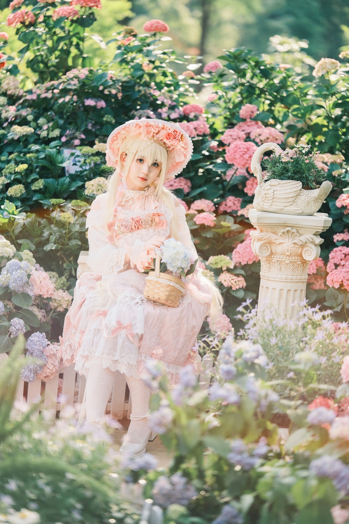 夏夏 – 《爱丽丝的莫奈花园》[26P]