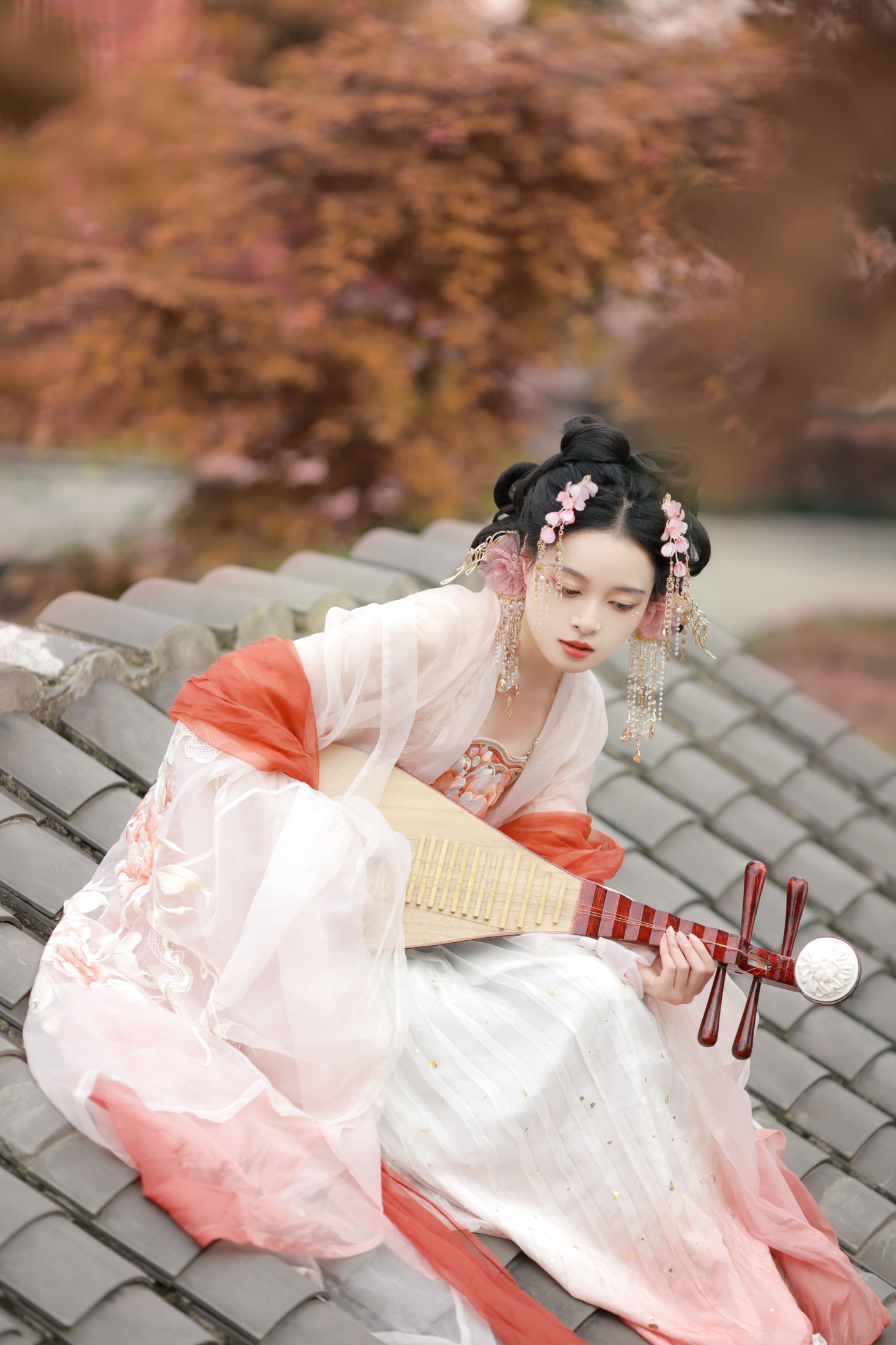 岁岁如意 – 《枫》[22P]