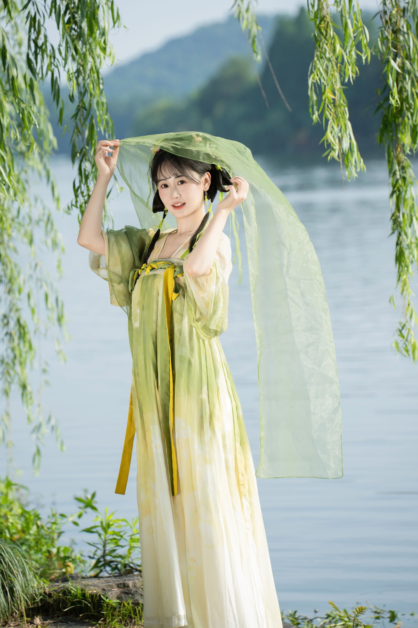 湫一只岁岁 – 《杨柳依依》[25P]