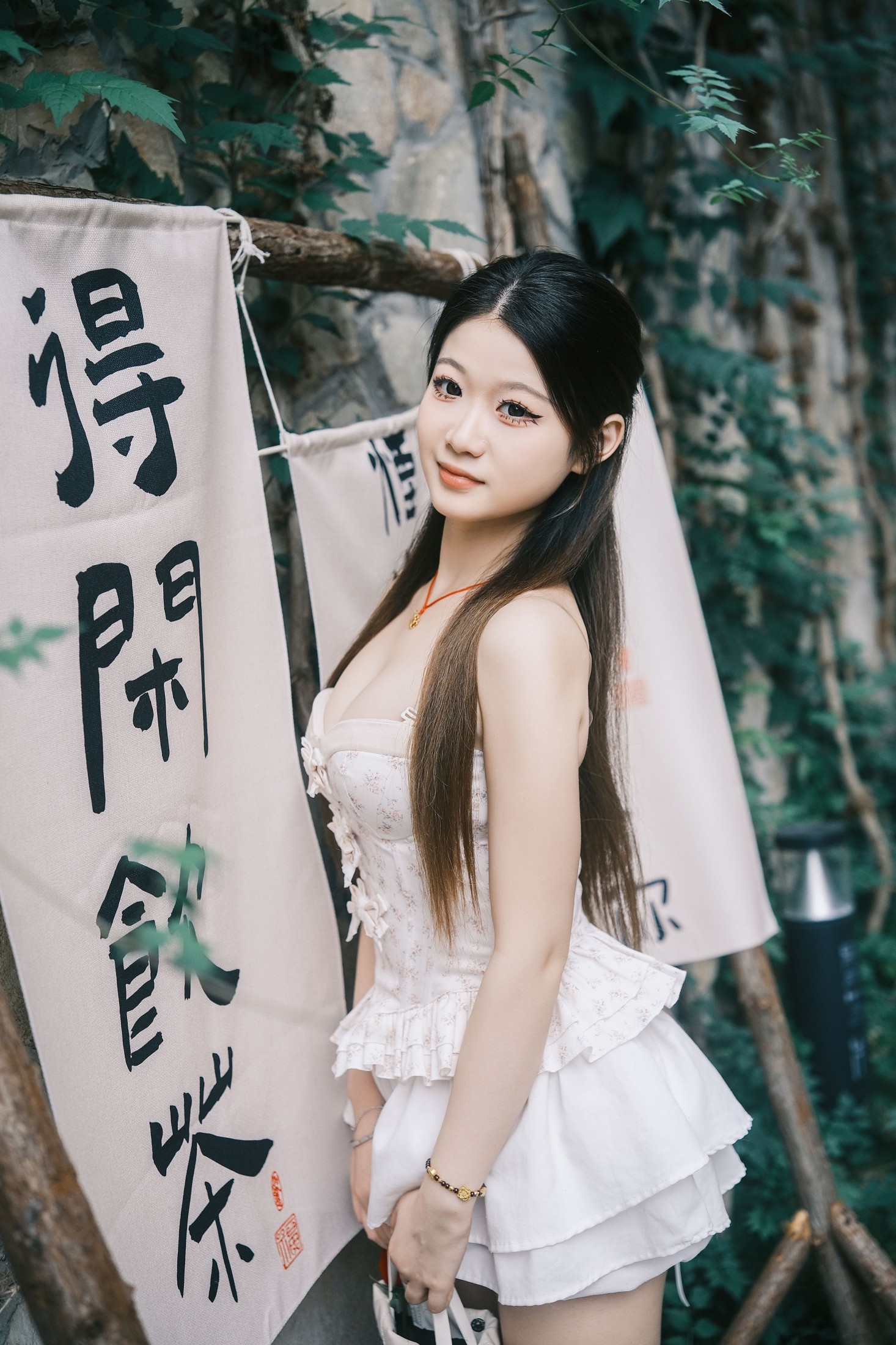 小熙 – 《夏天是被唤醒的瞬间》[22P]