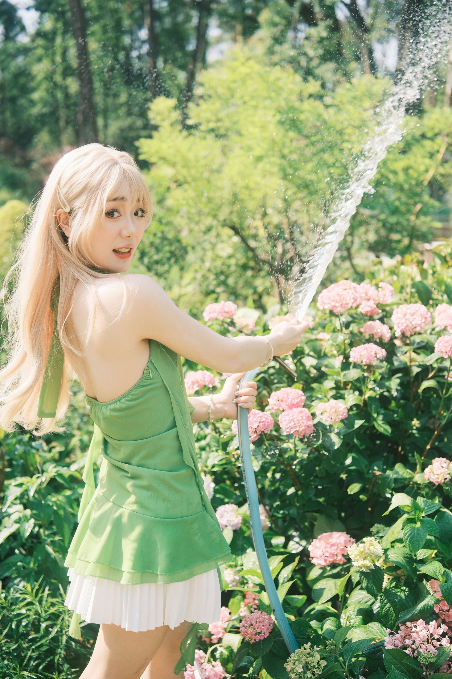 小阮 – 《漫游花海》[22P]