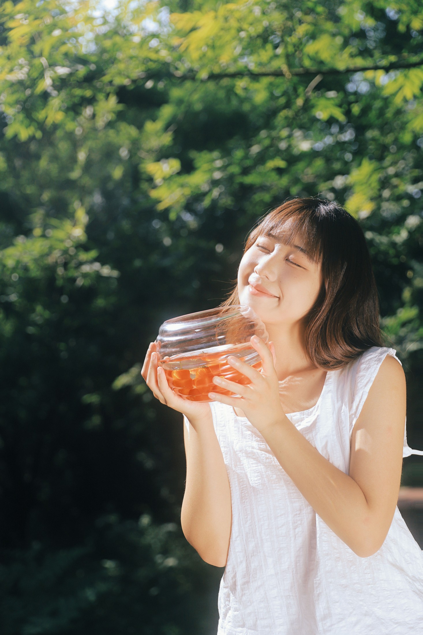 梅子梅子 – 《小番茄》[22P]