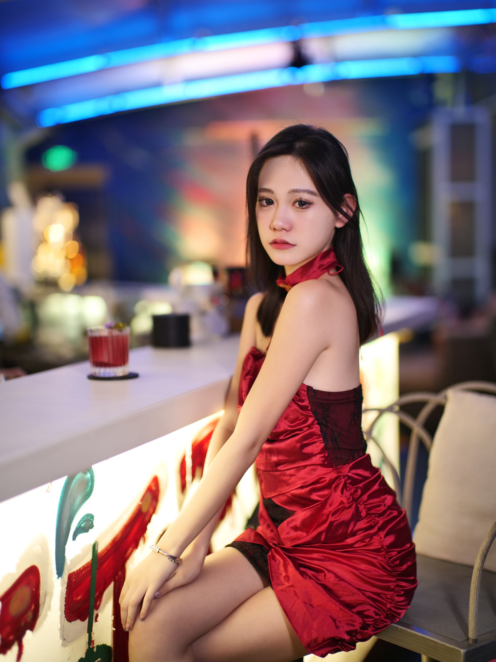 沛欣 – 《红裙倩影》[22P]