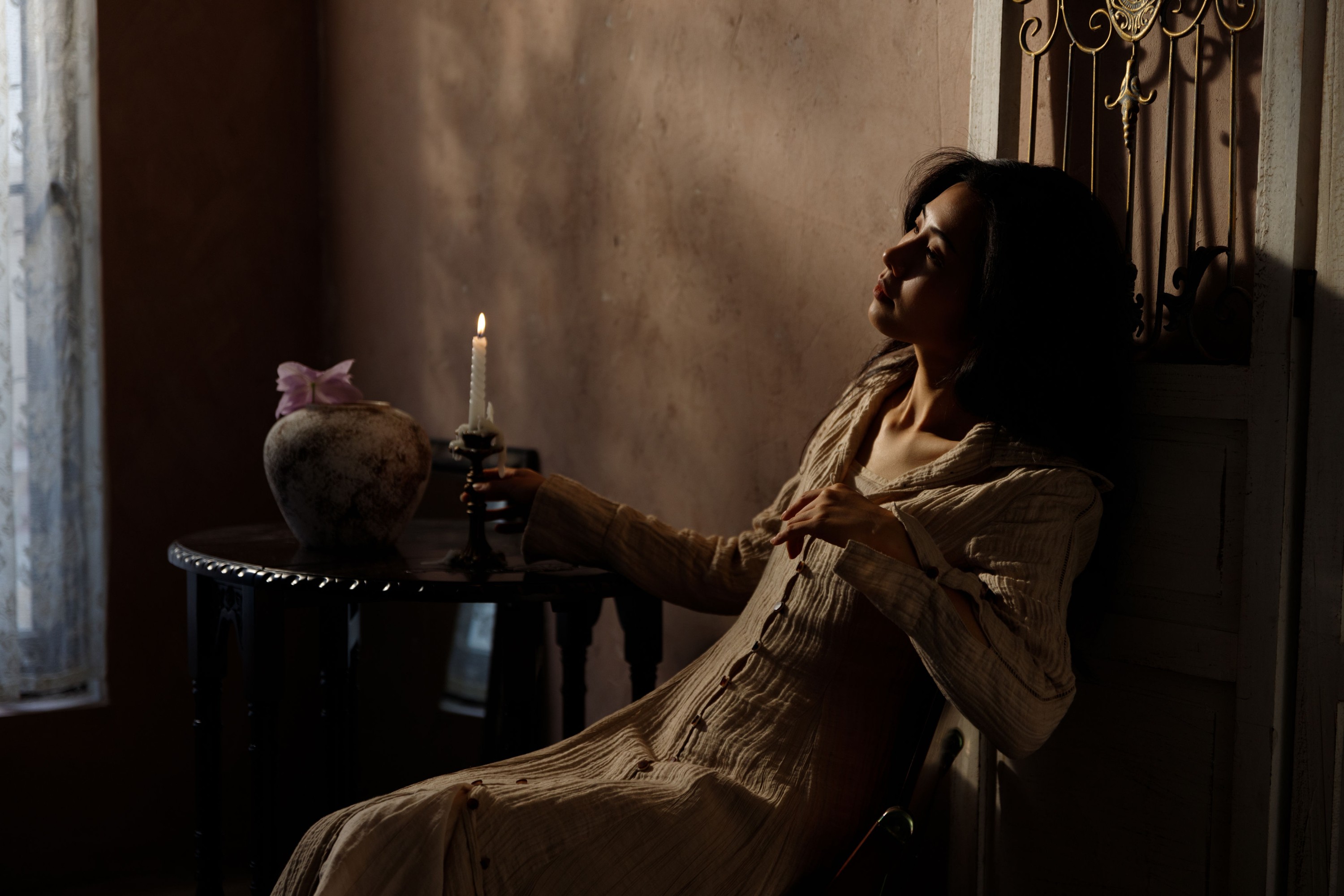 阿秦哒哒 – 《光源》[24P]