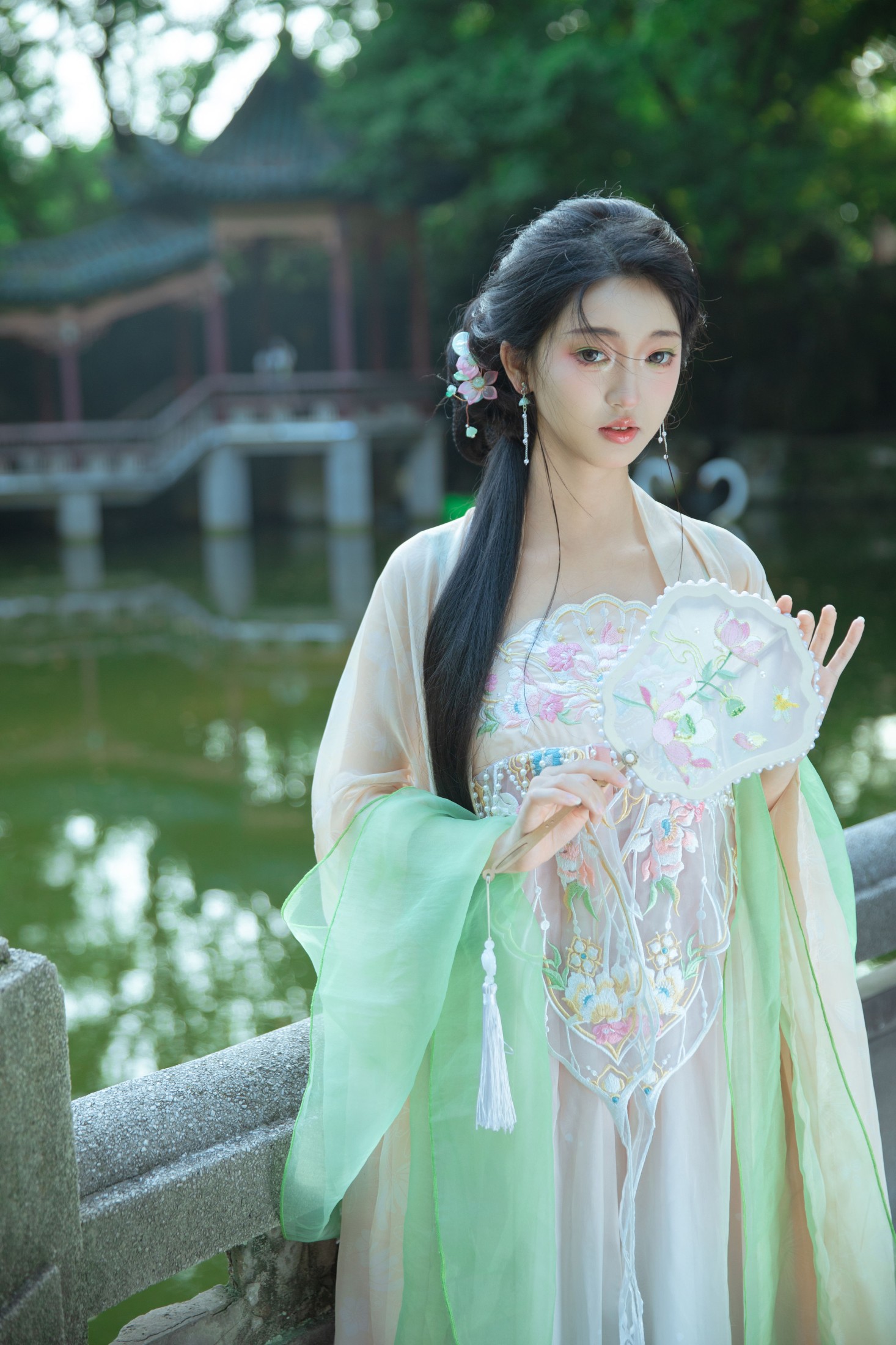 冷酷王爷 – 《芙蕖》[24P]