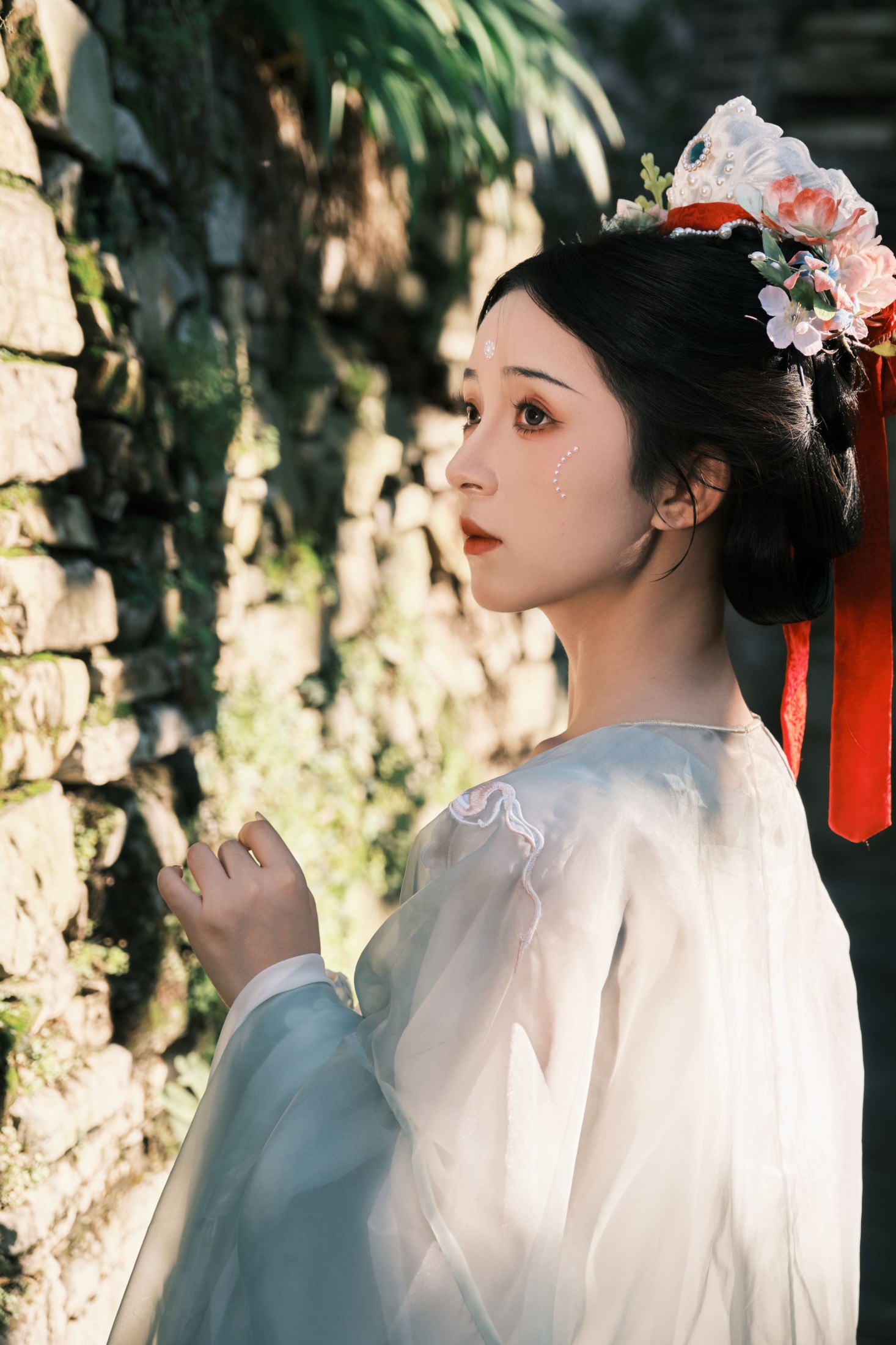 抿嘴小墨轩 – 《汉服古镇》[33P]