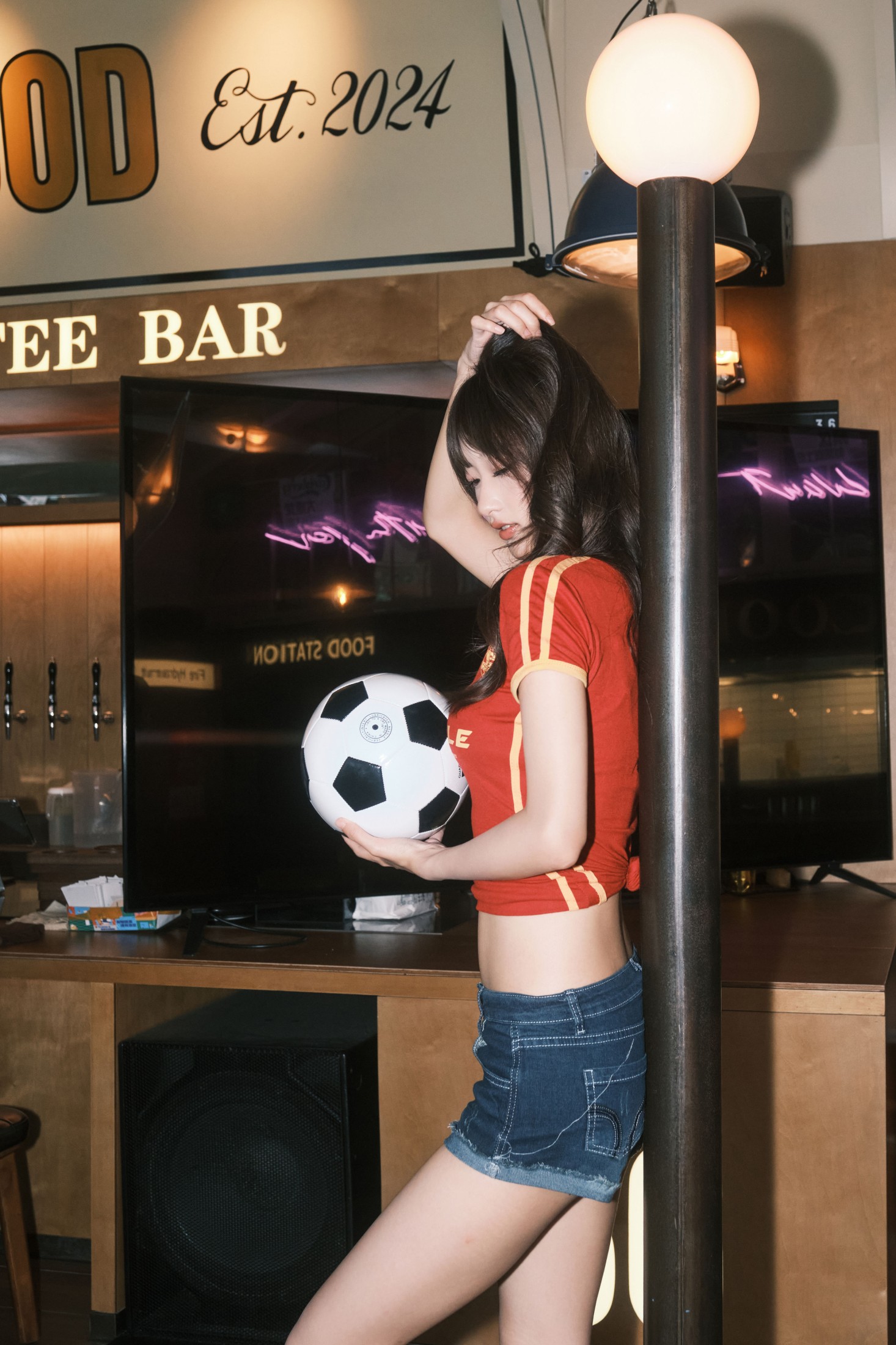 陈年小九 – 《足球宝贝》[27P]