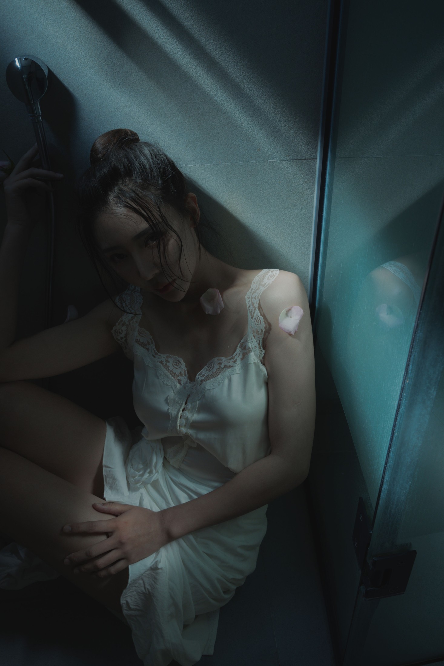 JJ – 《孤傲的绽放》[27P]