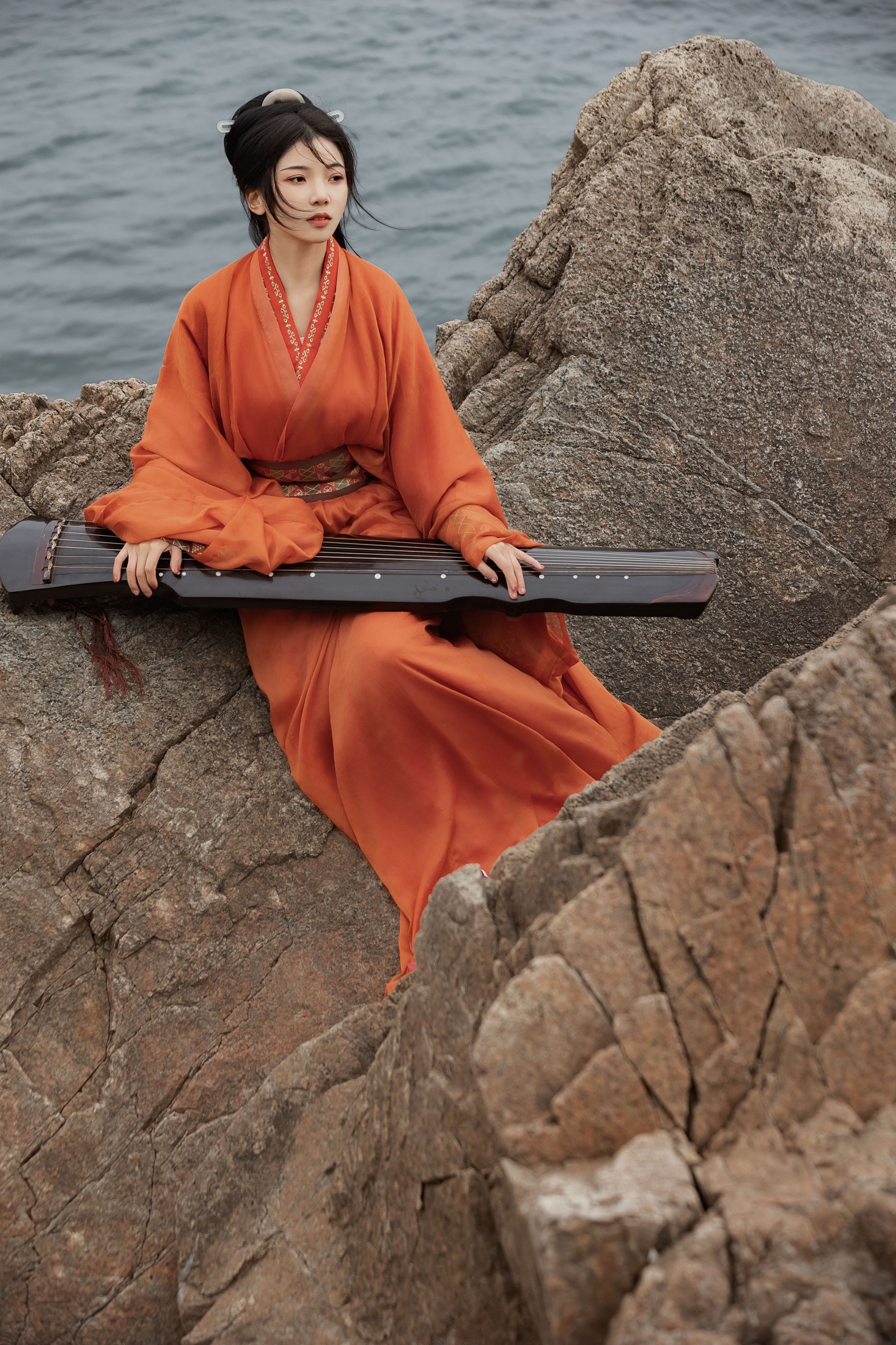 晚风珊珊 – 《观沧海》[25P]